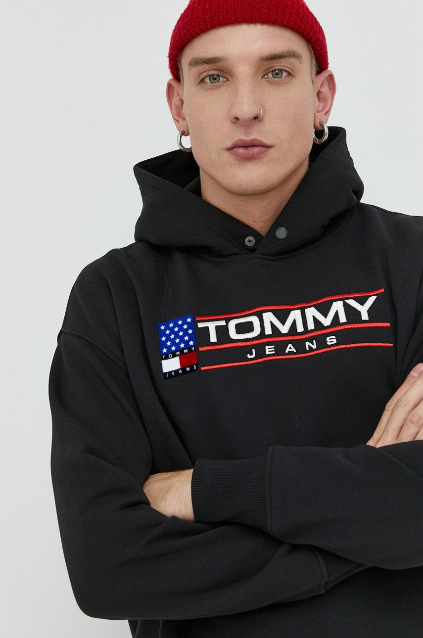 Tommy Jeans Mikina pánská černá barva s kapucí s aplikací - Pepit.cz