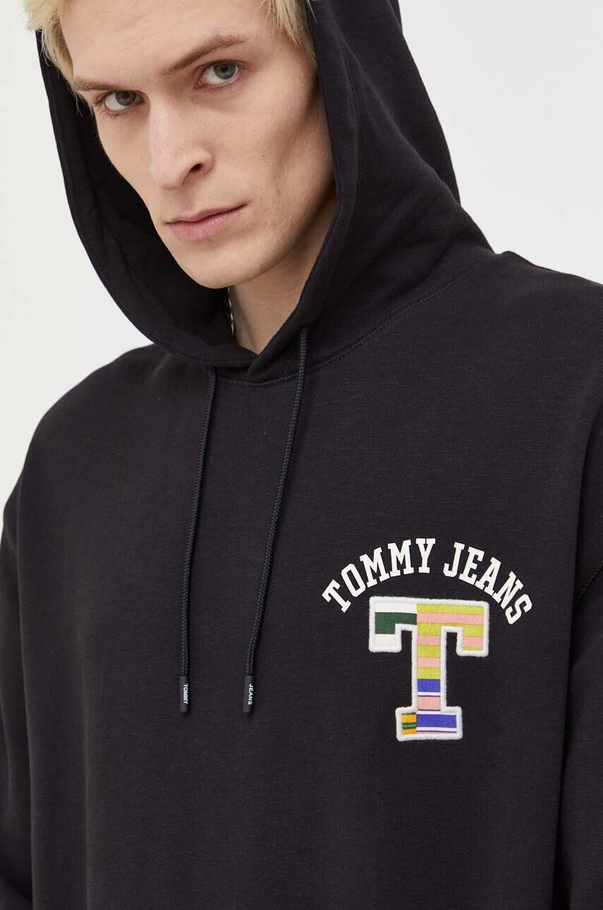 Tommy Jeans Mikina pánská černá barva s kapucí s aplikací - Pepit.cz