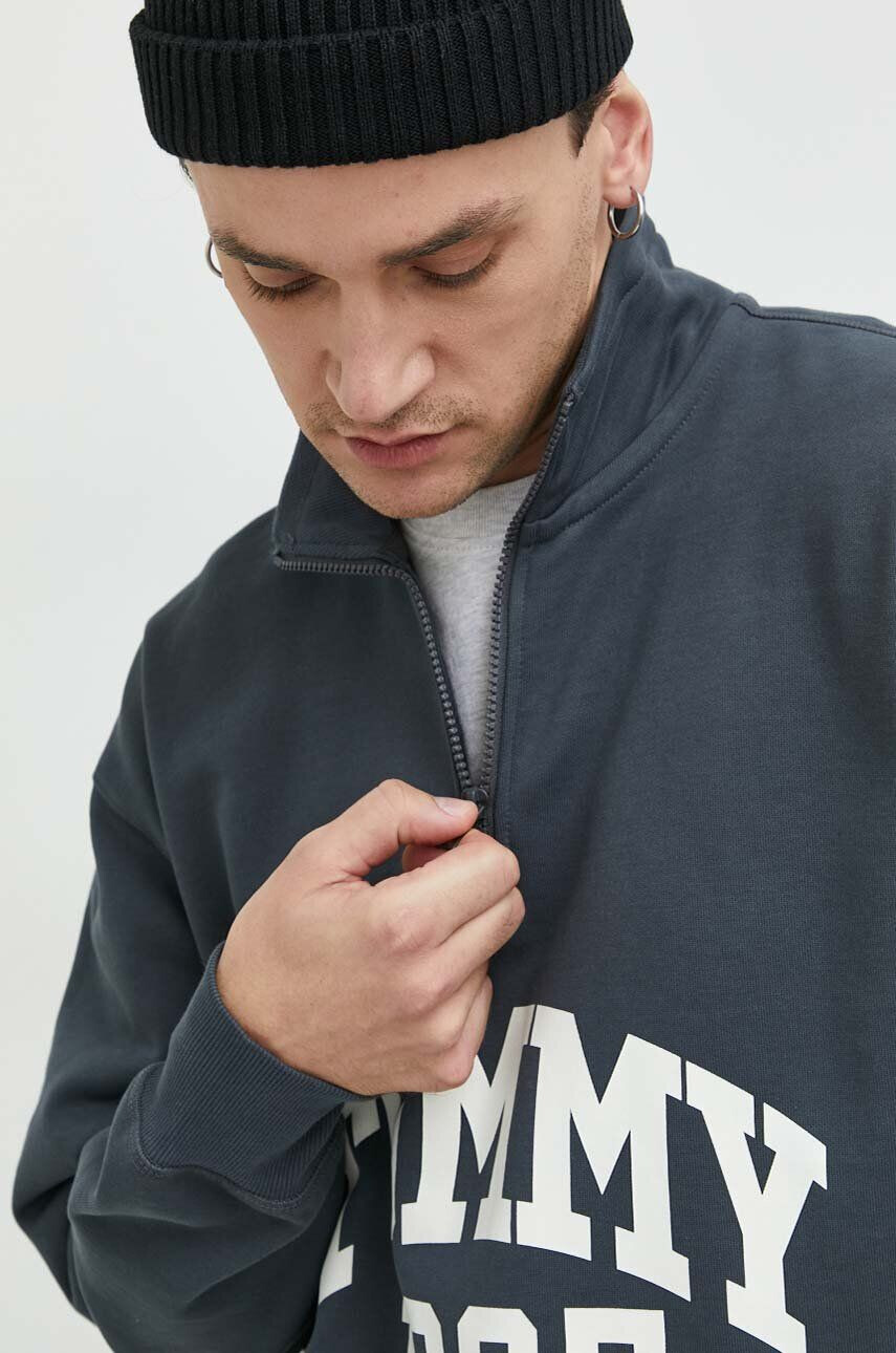 Tommy Jeans Mikina pánská šedá barva s potiskem - Pepit.cz