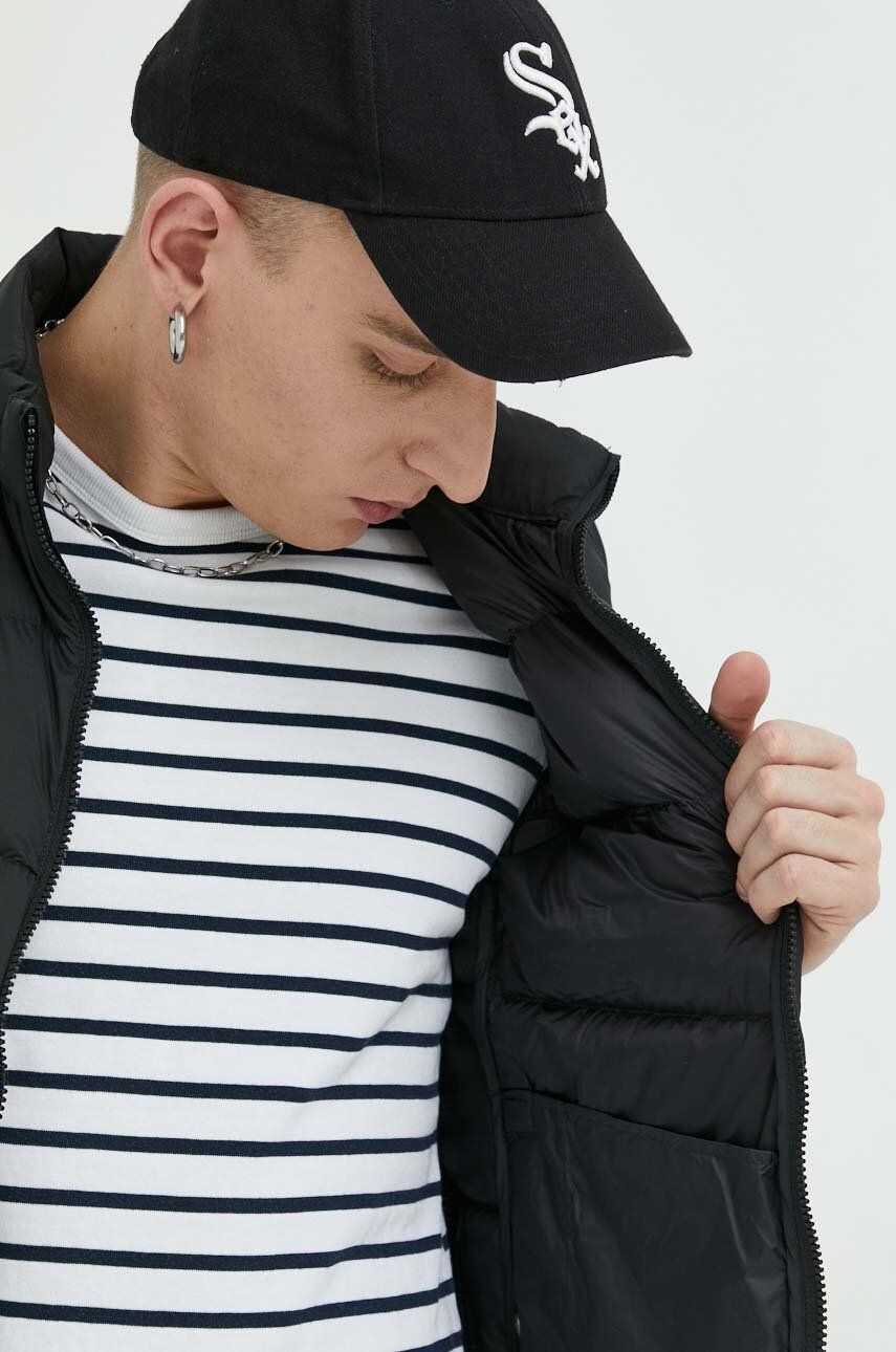 Tommy Jeans Péřová vesta - Pepit.cz