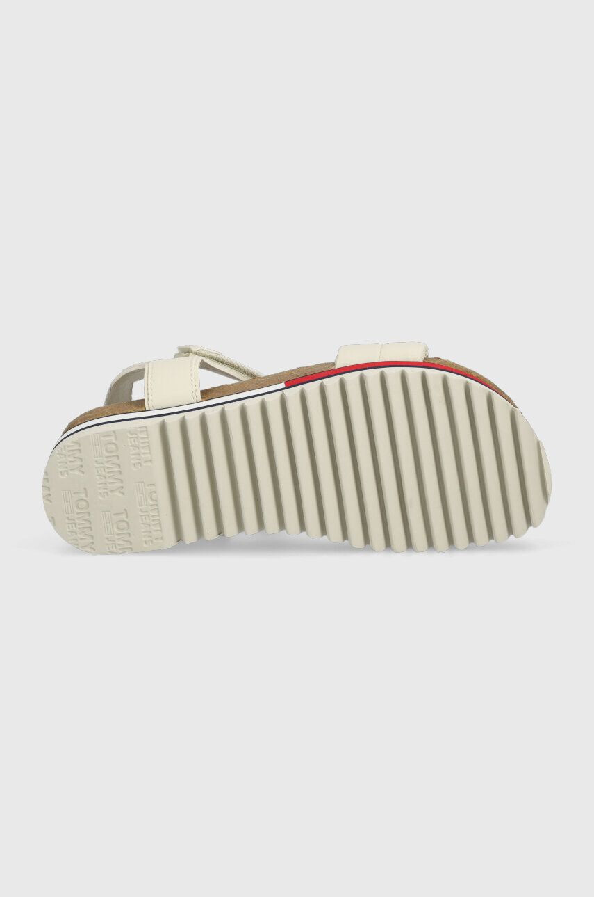 Tommy Jeans Sandály FLAG OUTSOLE SANDAL dámské béžová barva na platformě EN0EN02122 - Pepit.cz