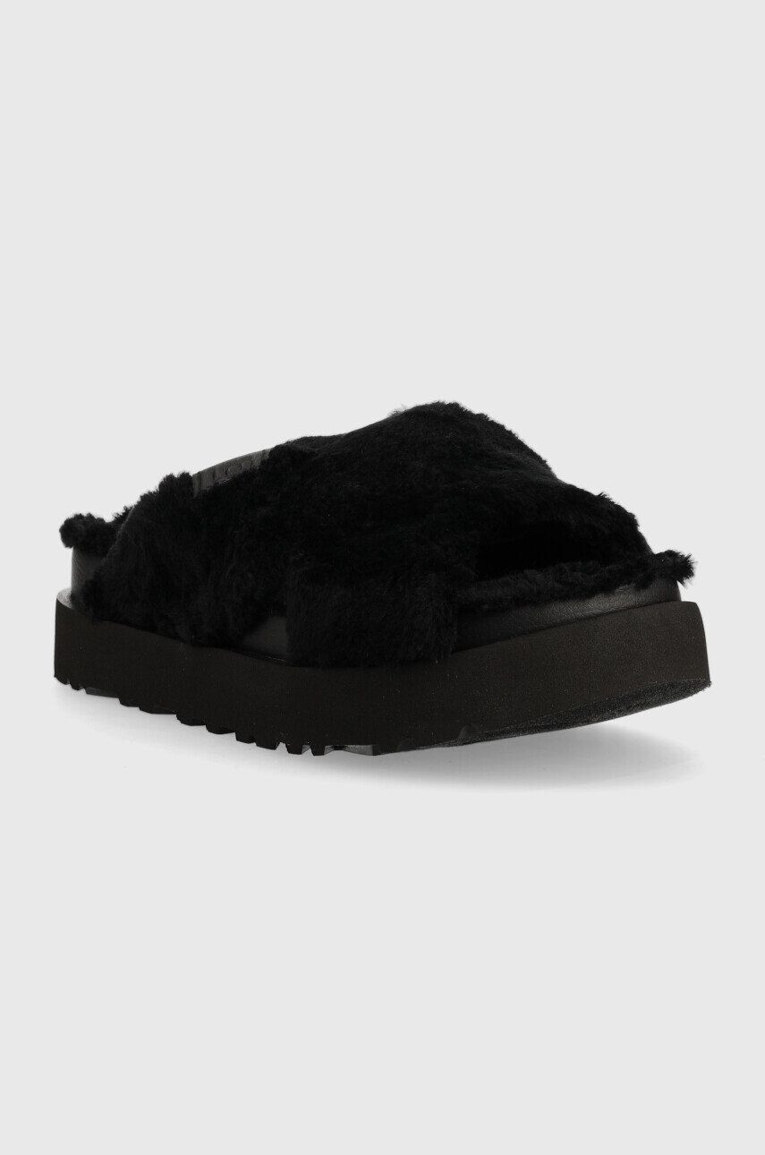 Ugg Pantofle W Fuzz Sugar Cross Slide černá barva - Pepit.cz