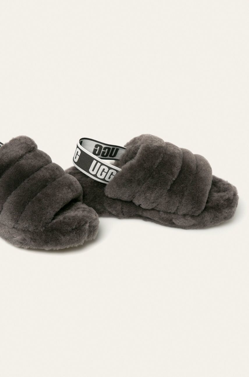 Ugg Sandály W Fluff Yeah Slide 1095119-CHARC - Pepit.cz