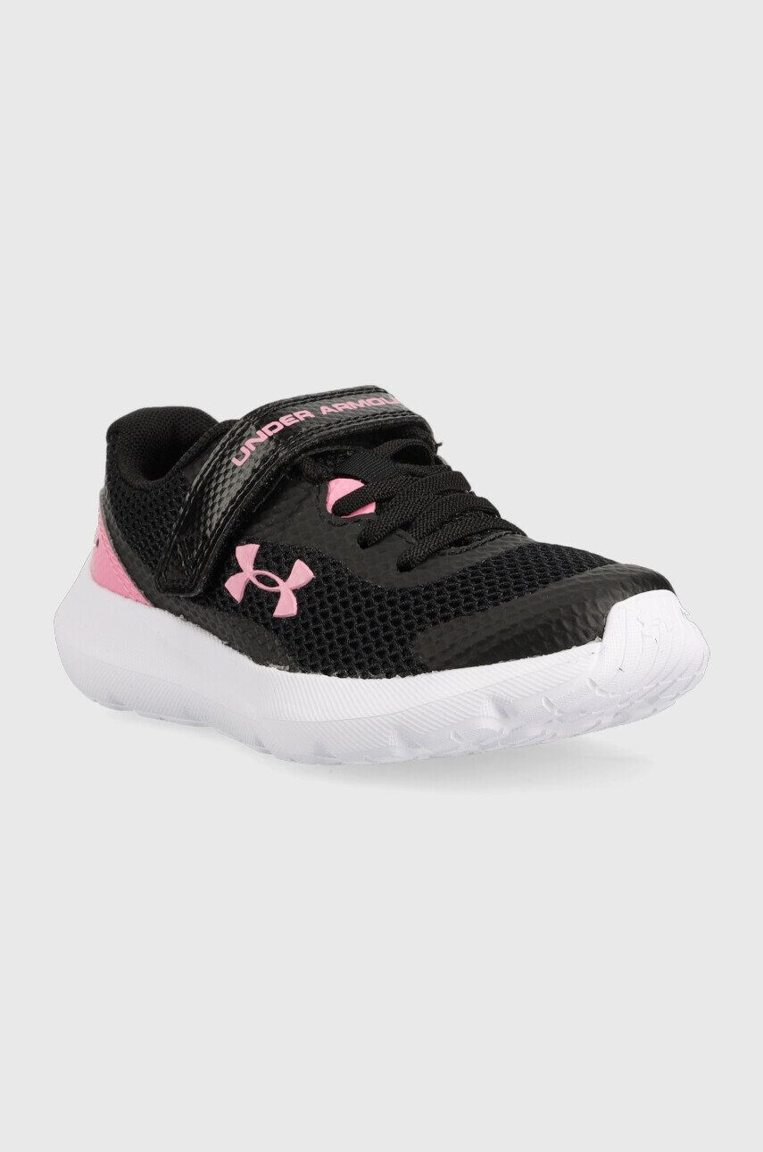 Under Armour Dětské sneakers boty Gps Surge 3 Ac černá barva - Pepit.cz