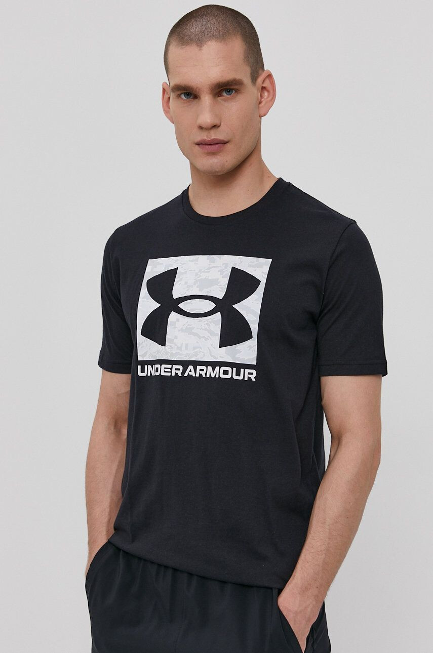 Under Armour Tričko 1361673 pánské černá barva s potiskem 1361673-369 - Pepit.cz