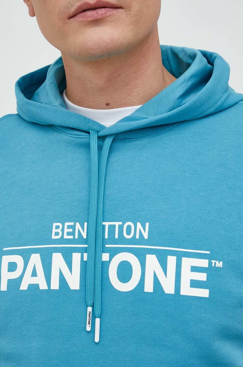 United Colors of Benetton Bavlněná mikina X Pantone pánská s kapucí s potiskem - Pepit.cz