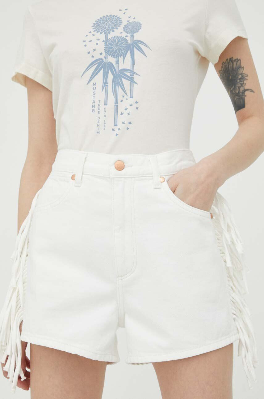 Wrangler Džínové šortky Fringed Festival dámské bílá barva hladké high waist - Pepit.cz