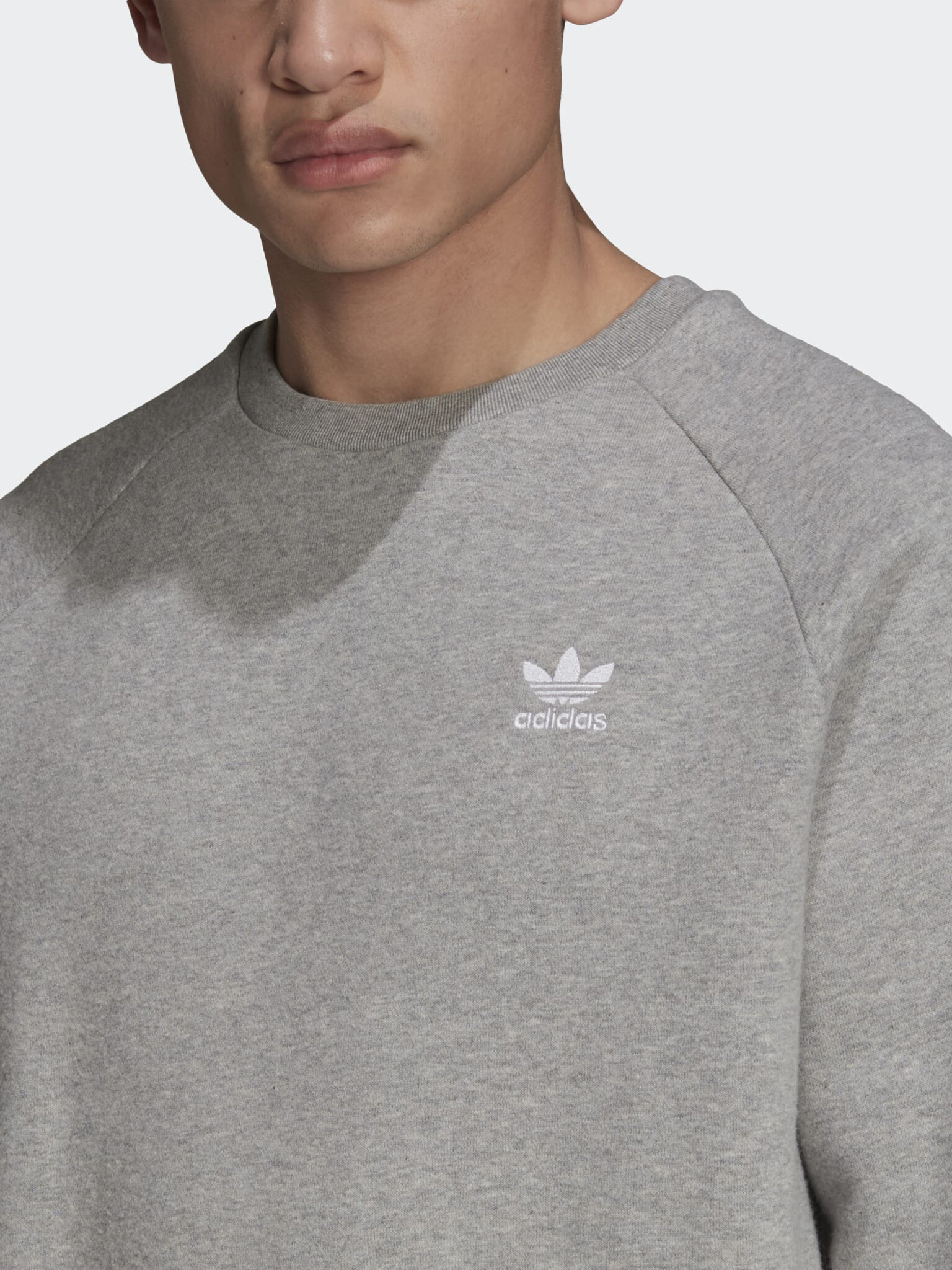 adidas Originals Essential Crew Mikina Šedá - Pepit.cz