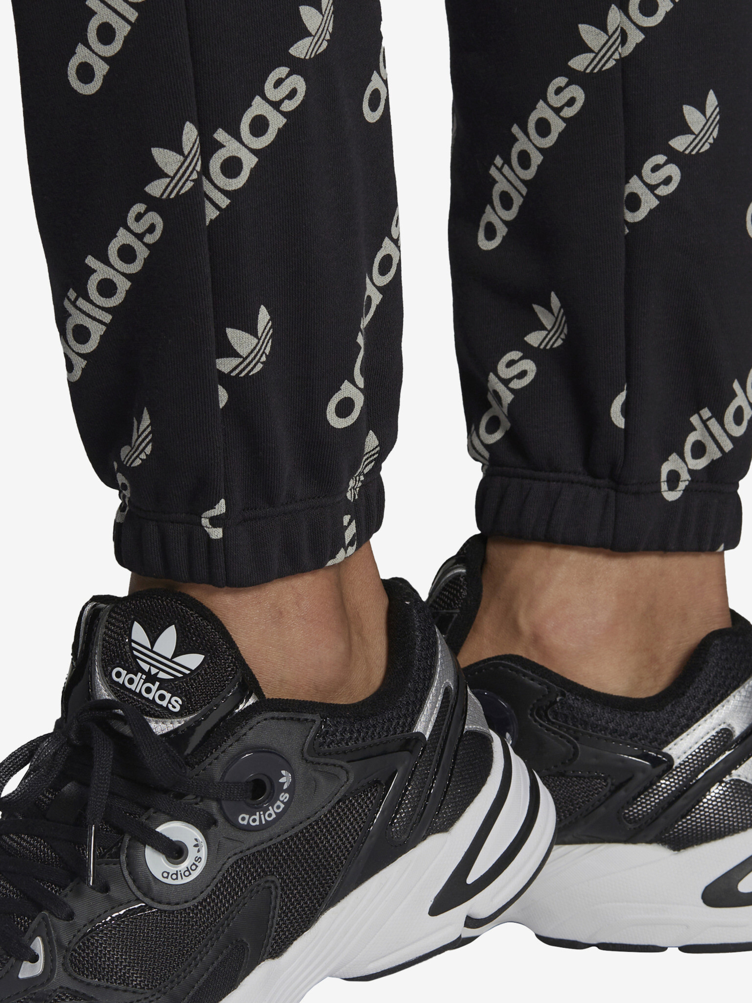 adidas Originals Tepláky Černá - Pepit.cz