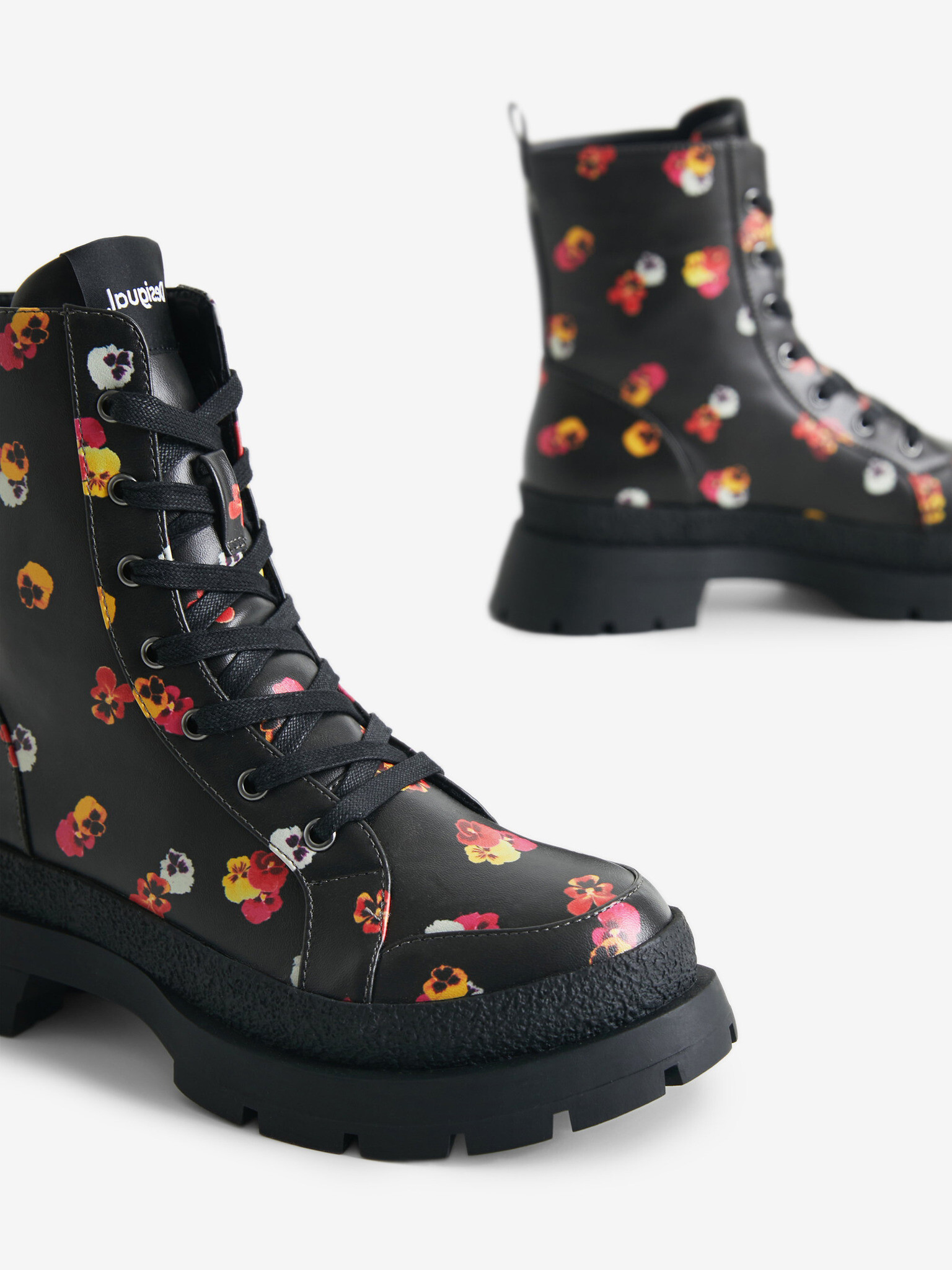 Desigual Boot Flowers Kotníková obuv Černá - Pepit.cz