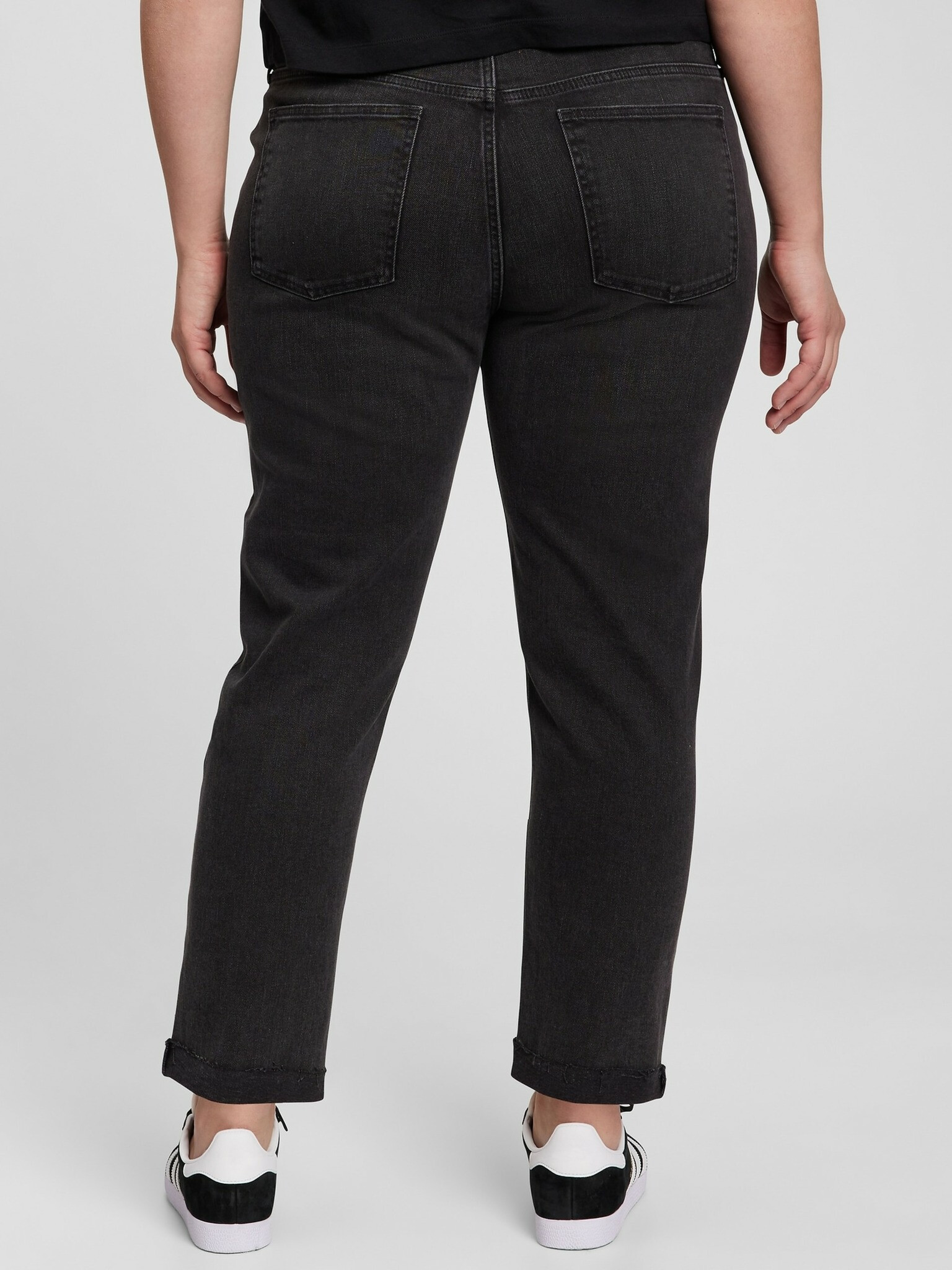 GAP girlfriend mid rise Washwell Jeans Černá - Pepit.cz