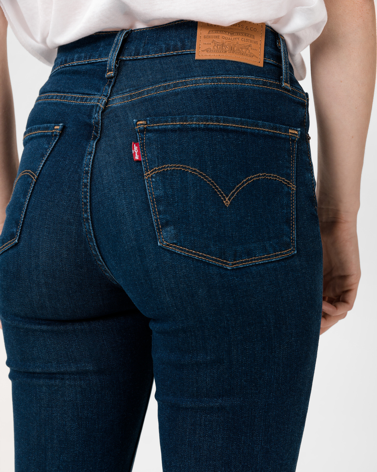 Levi's® 724™ High Rise Straight Jeans Modrá - Pepit.cz