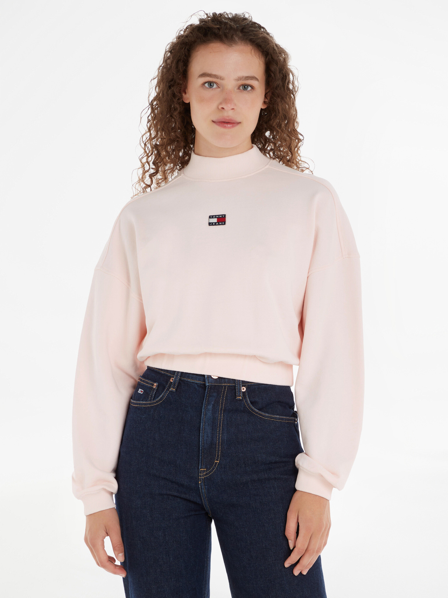 Tommy Jeans Mock Neck Badge Boxy Cropped Mikina Růžová - Pepit.cz