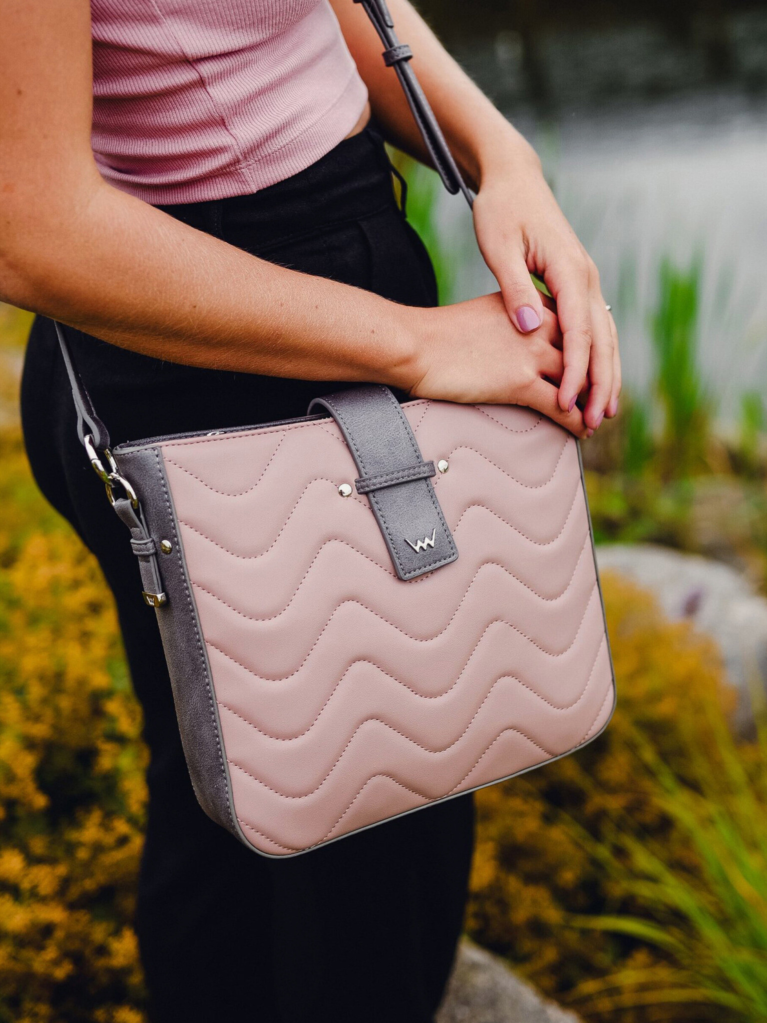 Vuch Brega Cross body bag Růžová - Pepit.cz