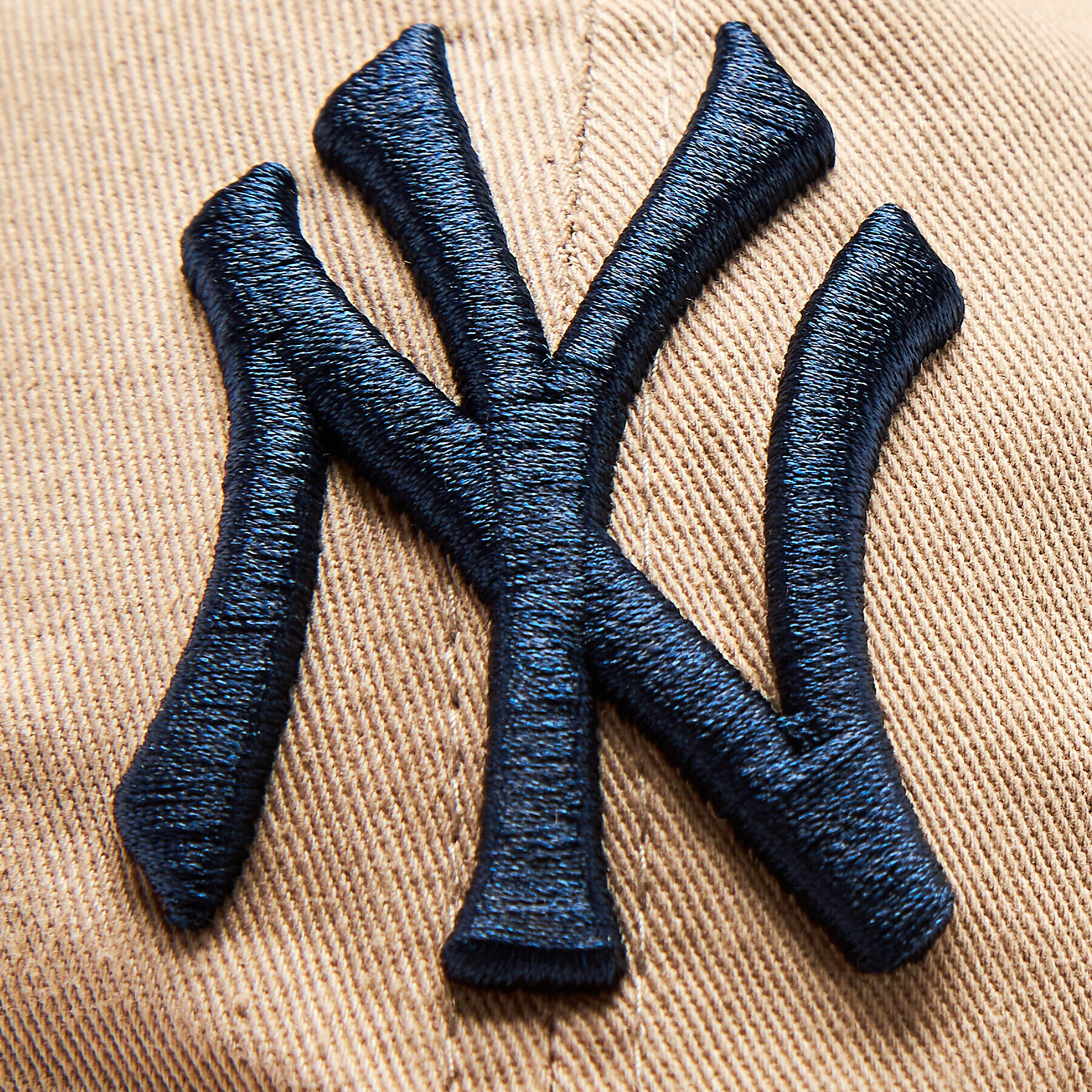 47 Brand Kšiltovka MLB New York Yankees '47 CLEAN UP B-RGW17GWSNL-KHB Khaki - Pepit.cz