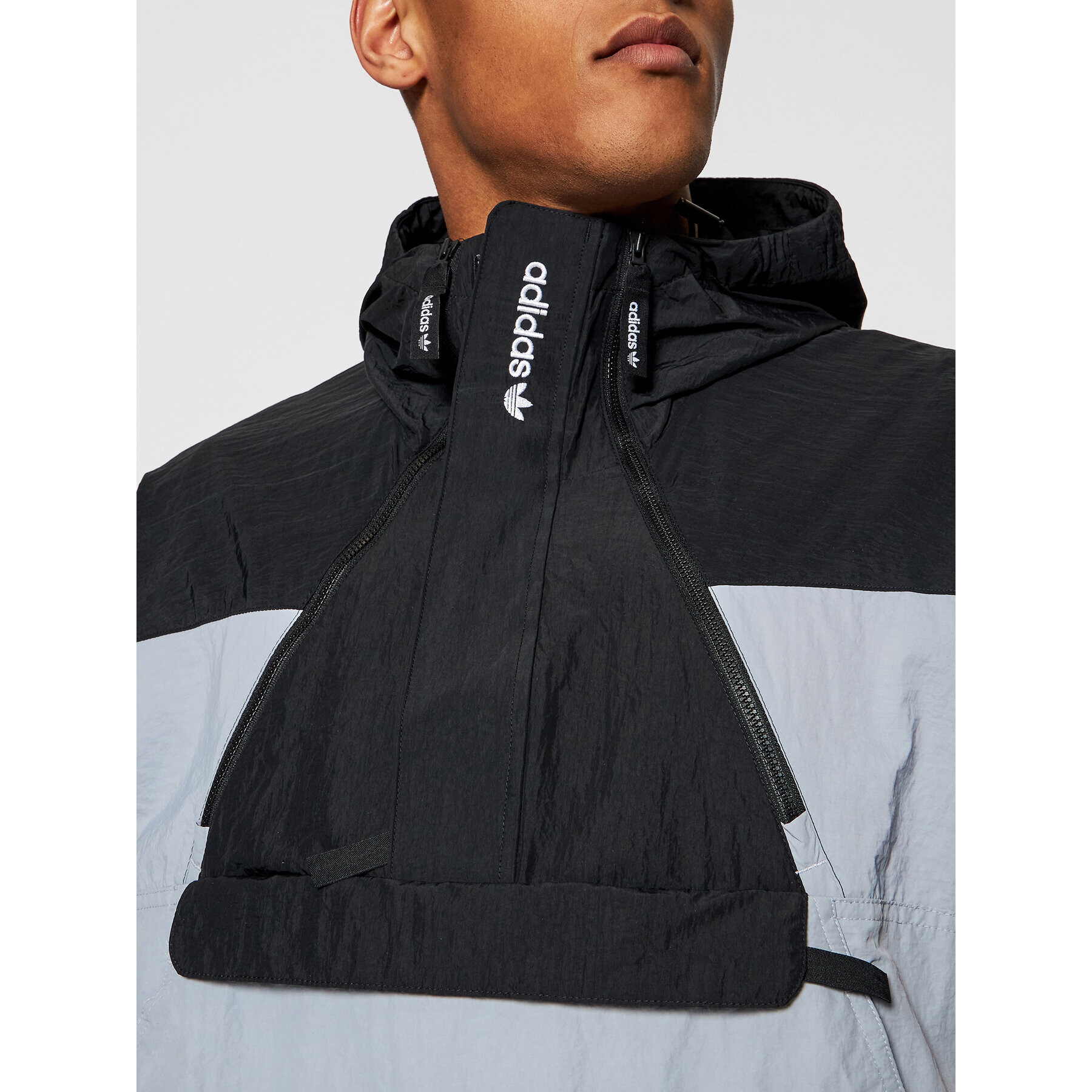 adidas Bunda anorak Adventure Mishmash Blocked GN2329 Černá Regular Fit - Pepit.cz