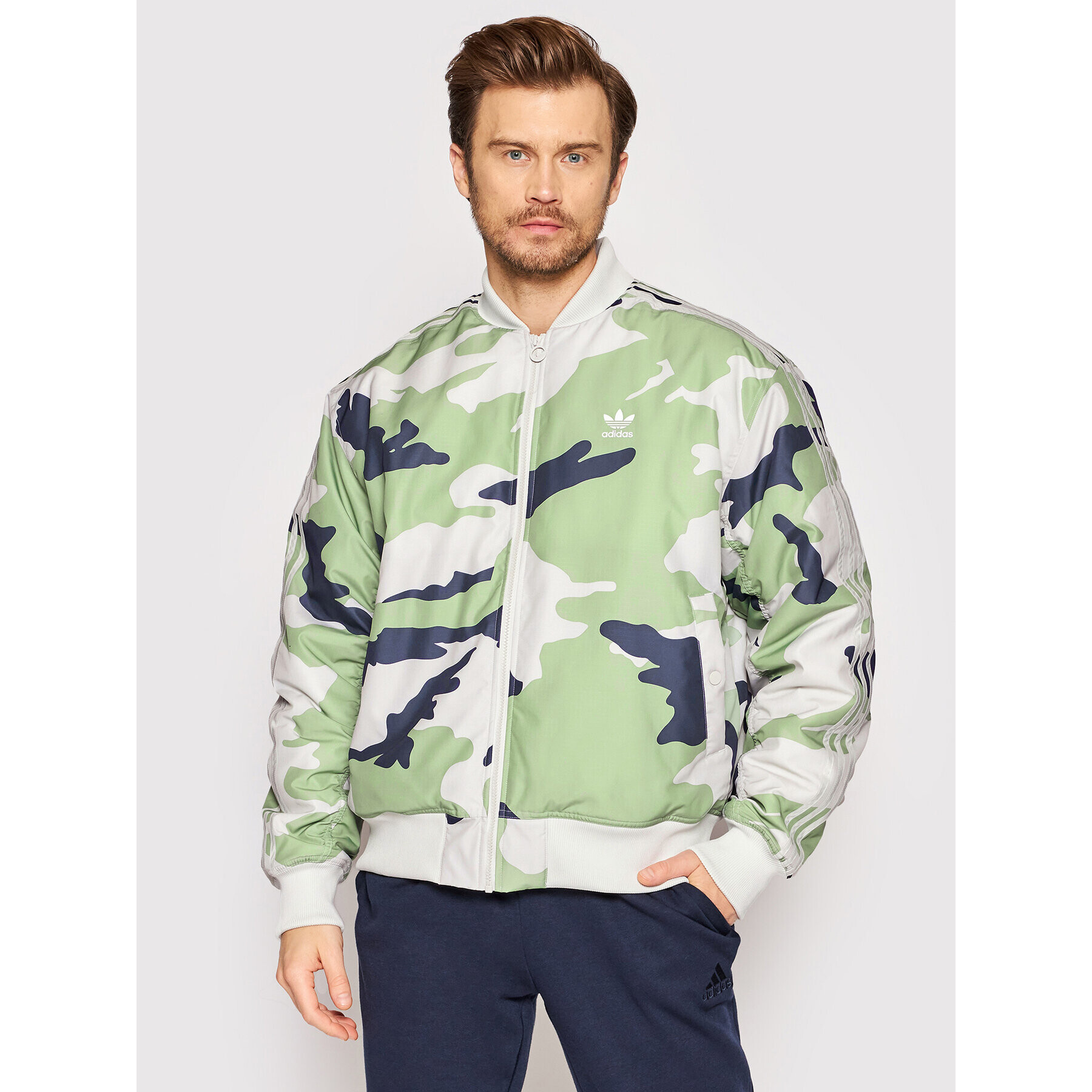 adidas Bunda bomber Camo HG1337 Zelená Regular Fit - Pepit.cz