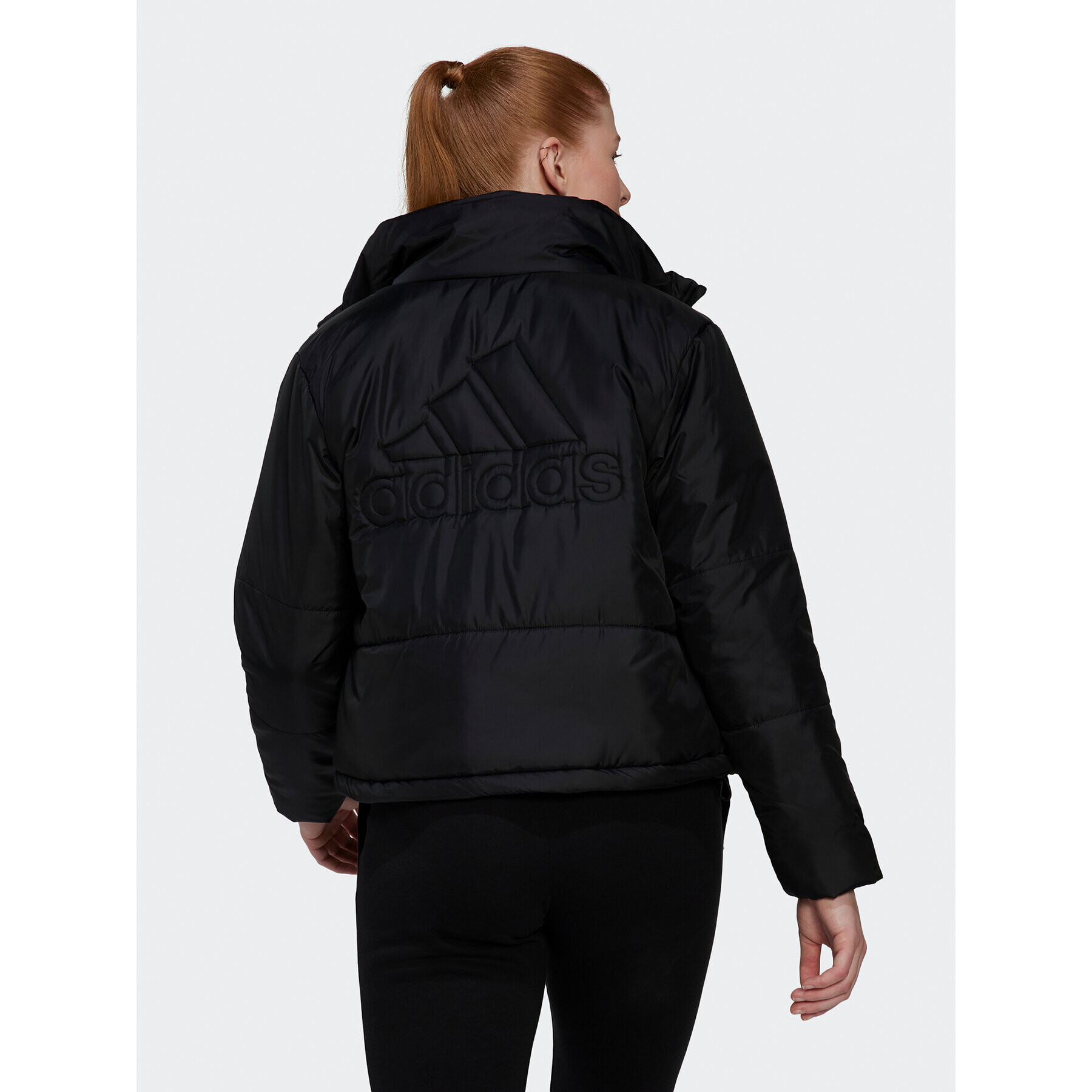 adidas Bunda pro přechodné období BSC Insulated Jacket HG8757 Černá Loose Fit - Pepit.cz