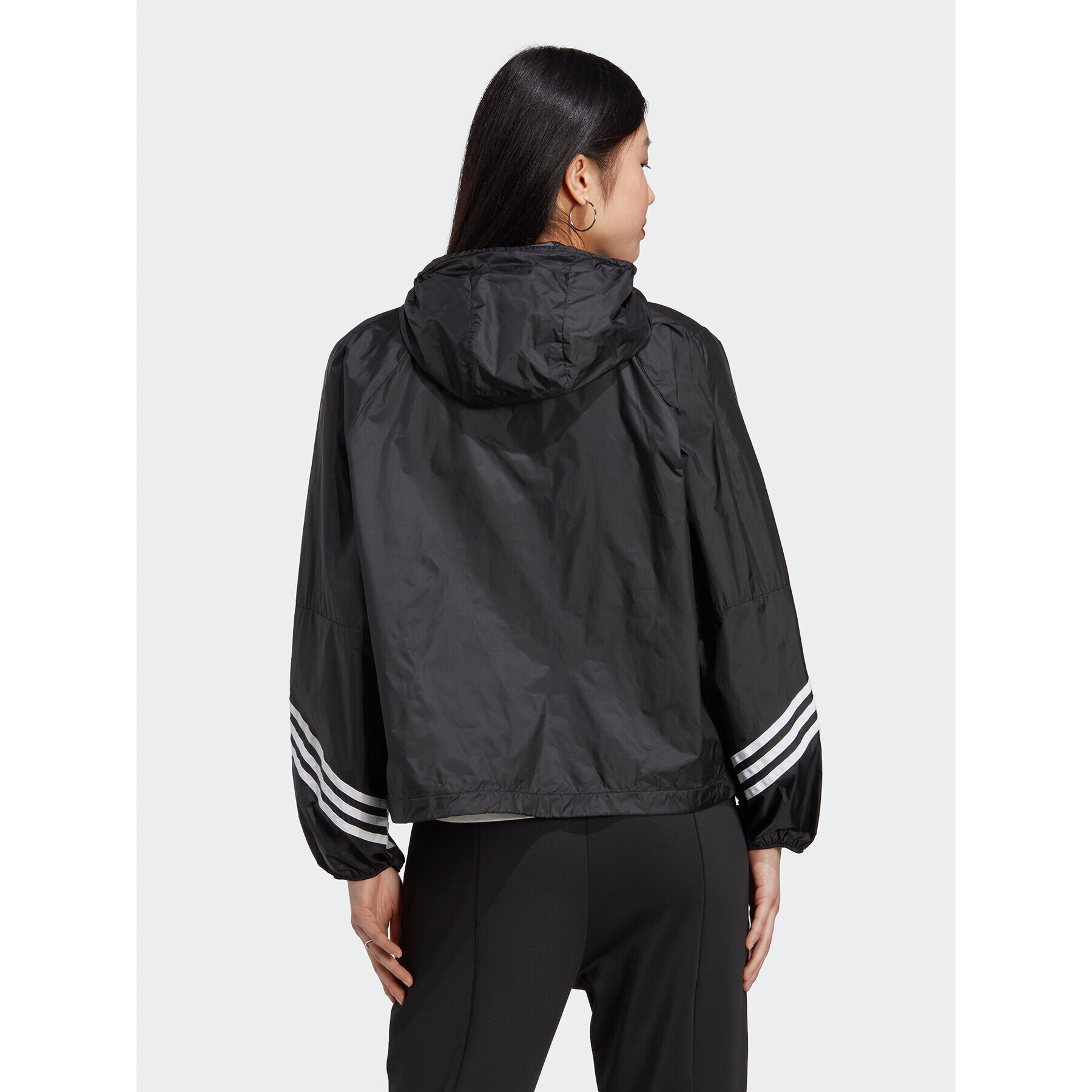 adidas Bunda pro přechodné období WIND.RDY Hooded Anorak HT8720 Černá Loose Fit - Pepit.cz