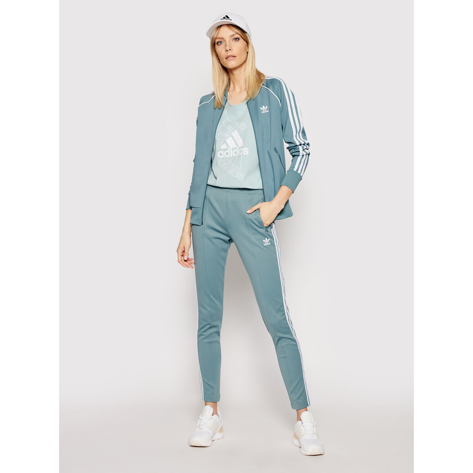 adidas Halenka Essentials Stacked Logo GL1404 Zelená Loose Fit - Pepit.cz