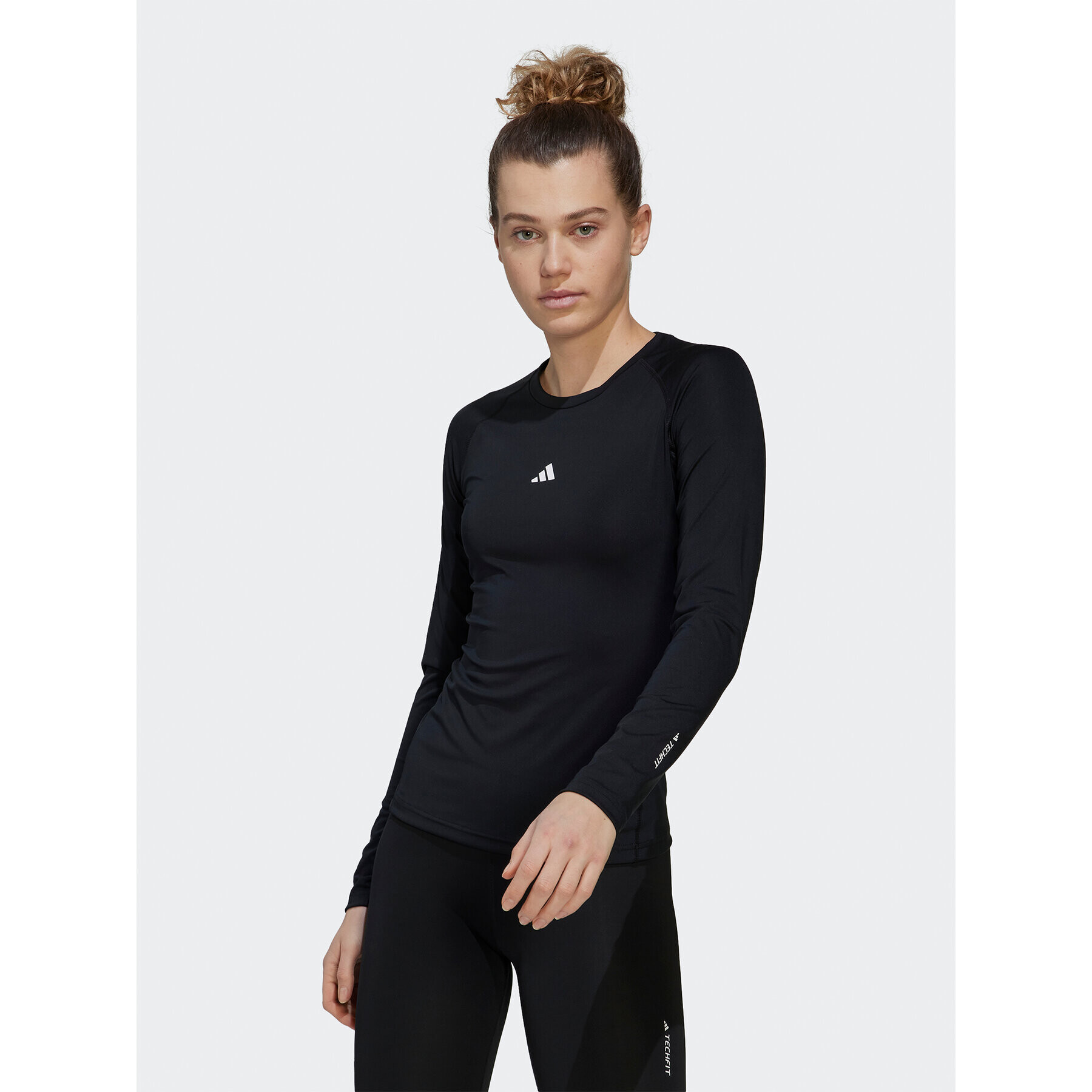 adidas Halenka Techfit Long-Sleeve Top Training Long-Sleeve Top HF0736 Černá Slim Fit - Pepit.cz