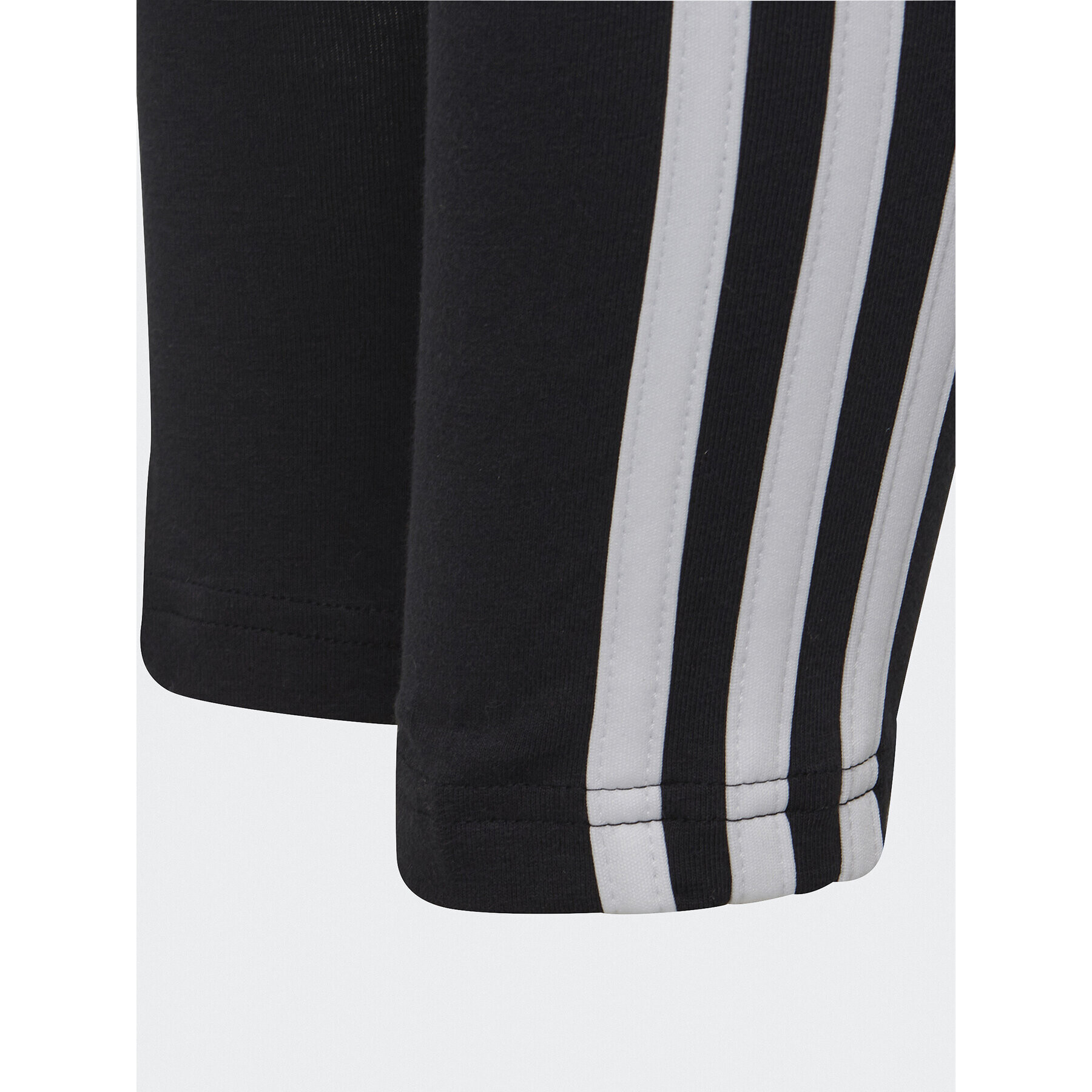 adidas Legíny Essentials 3-Stripes Leggings H65800 Černá Fitted Fit - Pepit.cz