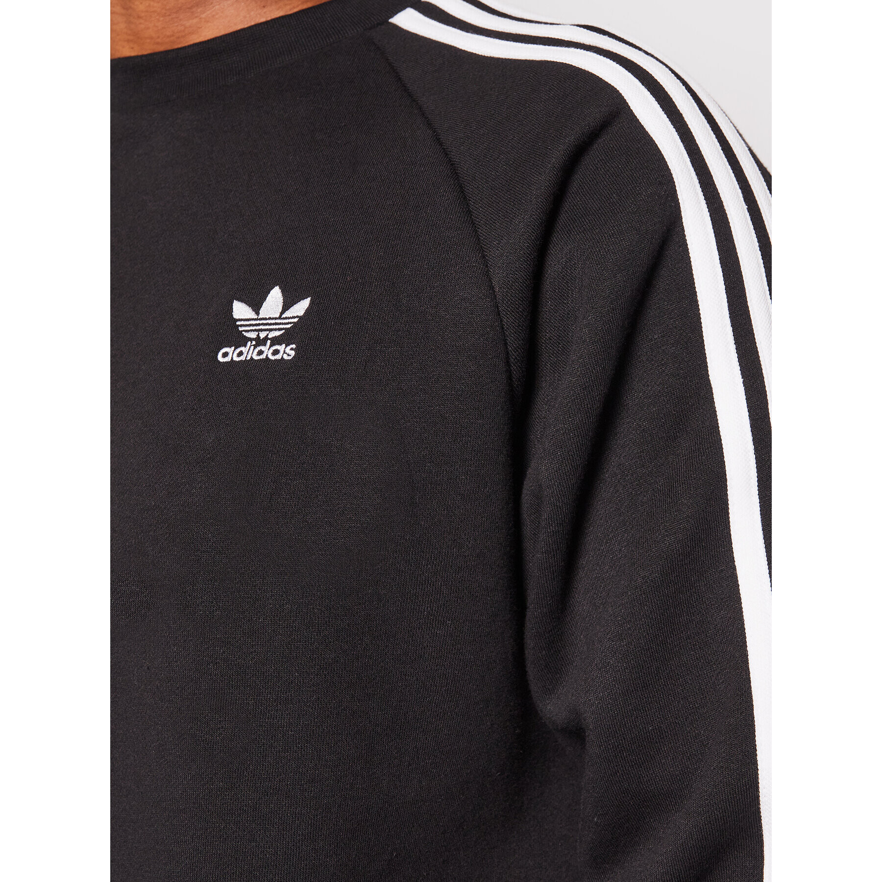 adidas Mikina adicolor Classics 3-Stripes Crew GN3487 Černá Regular Fit - Pepit.cz