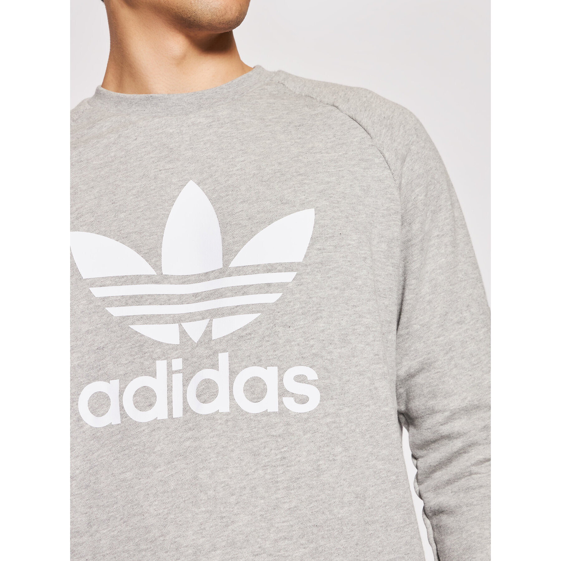 adidas Mikina adicolor Classics Trefoil Crewneck H06650 Šedá Regular Fit - Pepit.cz