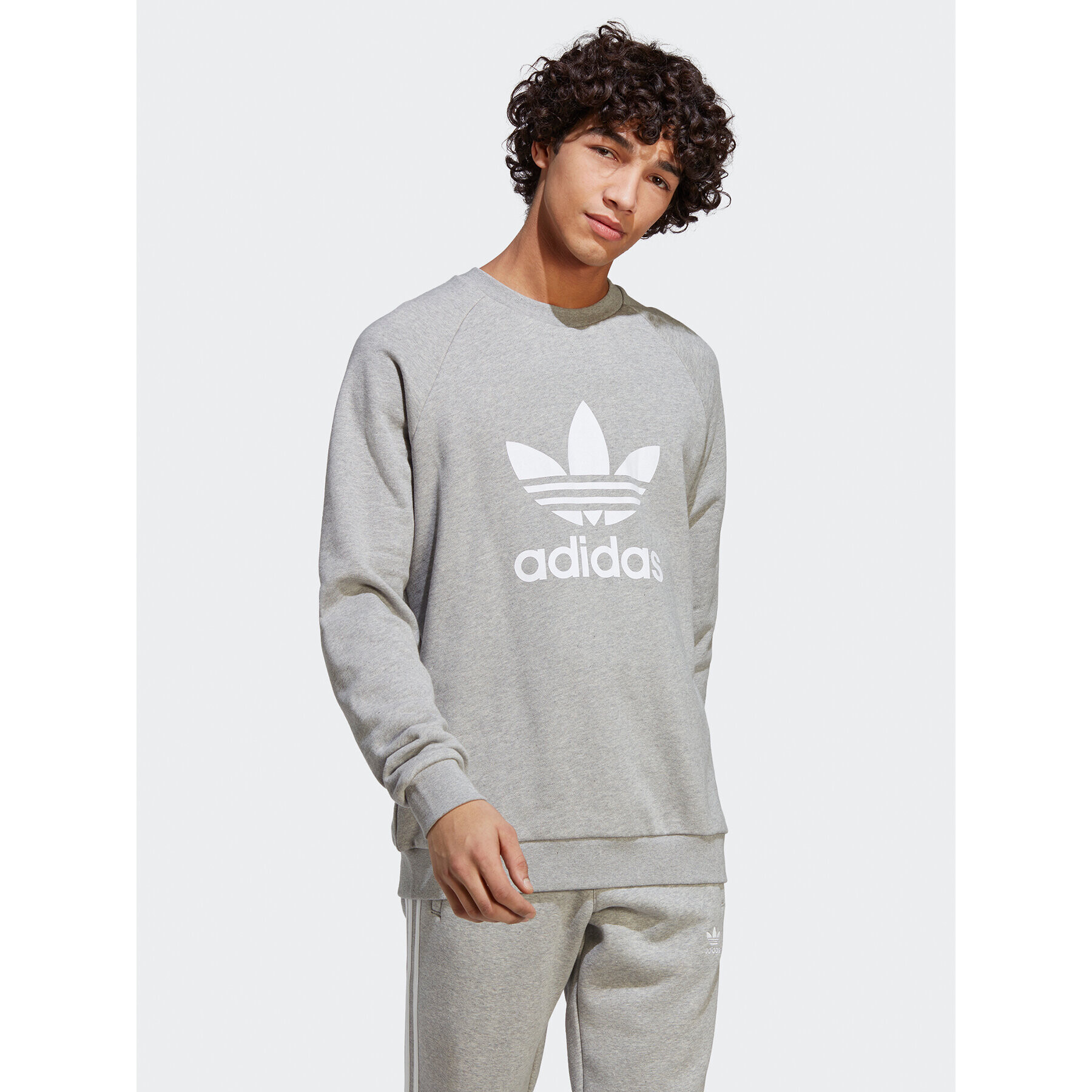 adidas Mikina Adicolor Classics Trefoil Crewneck Sweatshirt IA4857 Šedá Regular Fit - Pepit.cz