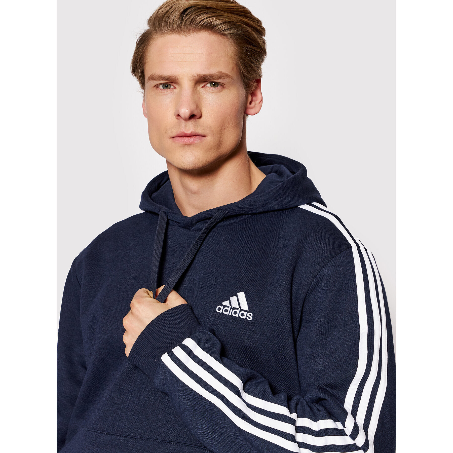 adidas Mikina Essentials Fleece 3-Stripes GK9073 Tmavomodrá Regular Fit - Pepit.cz