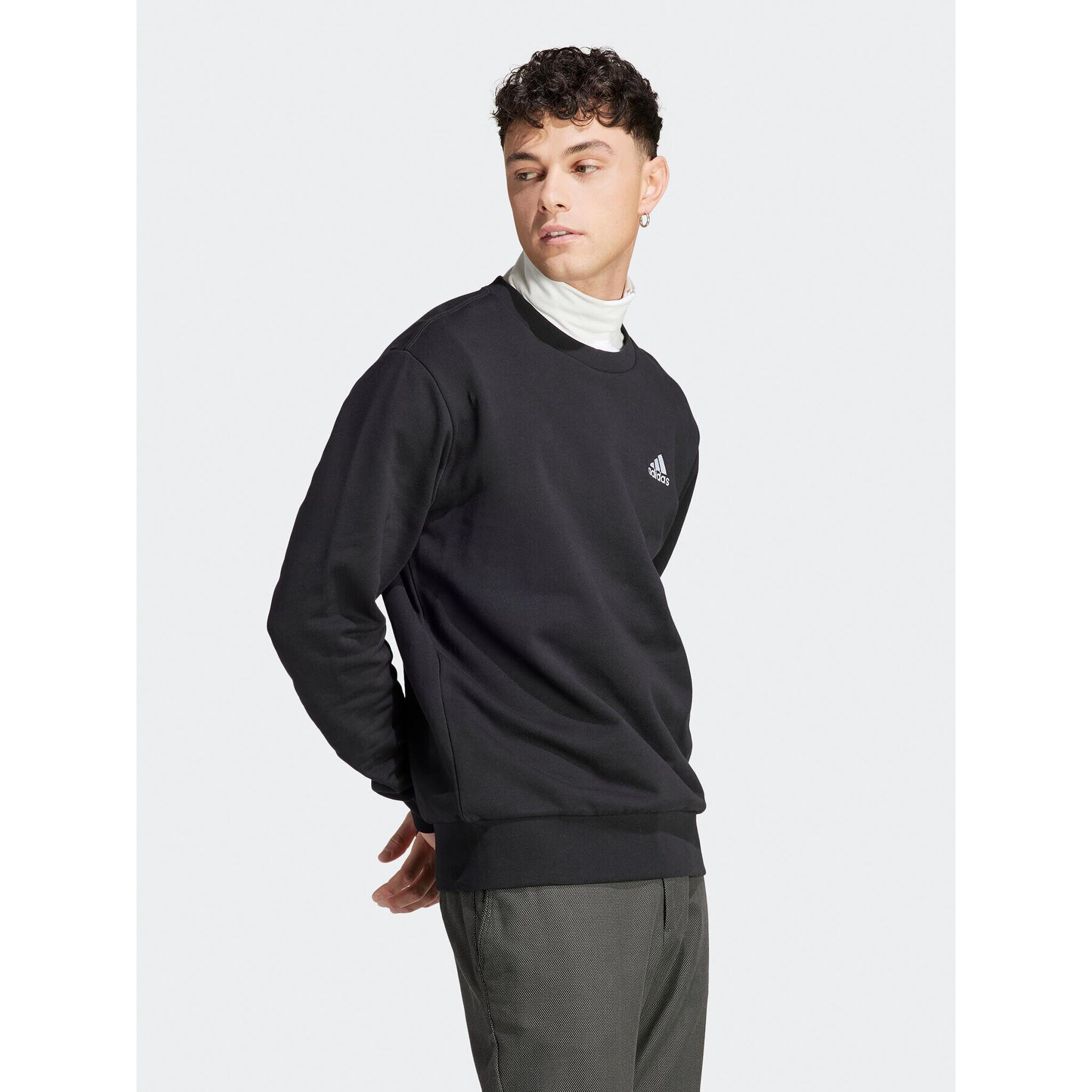 adidas Mikina Essentials French Terry Embroidered Small Logo Sweatshirt IC9329 Černá Regular Fit - Pepit.cz