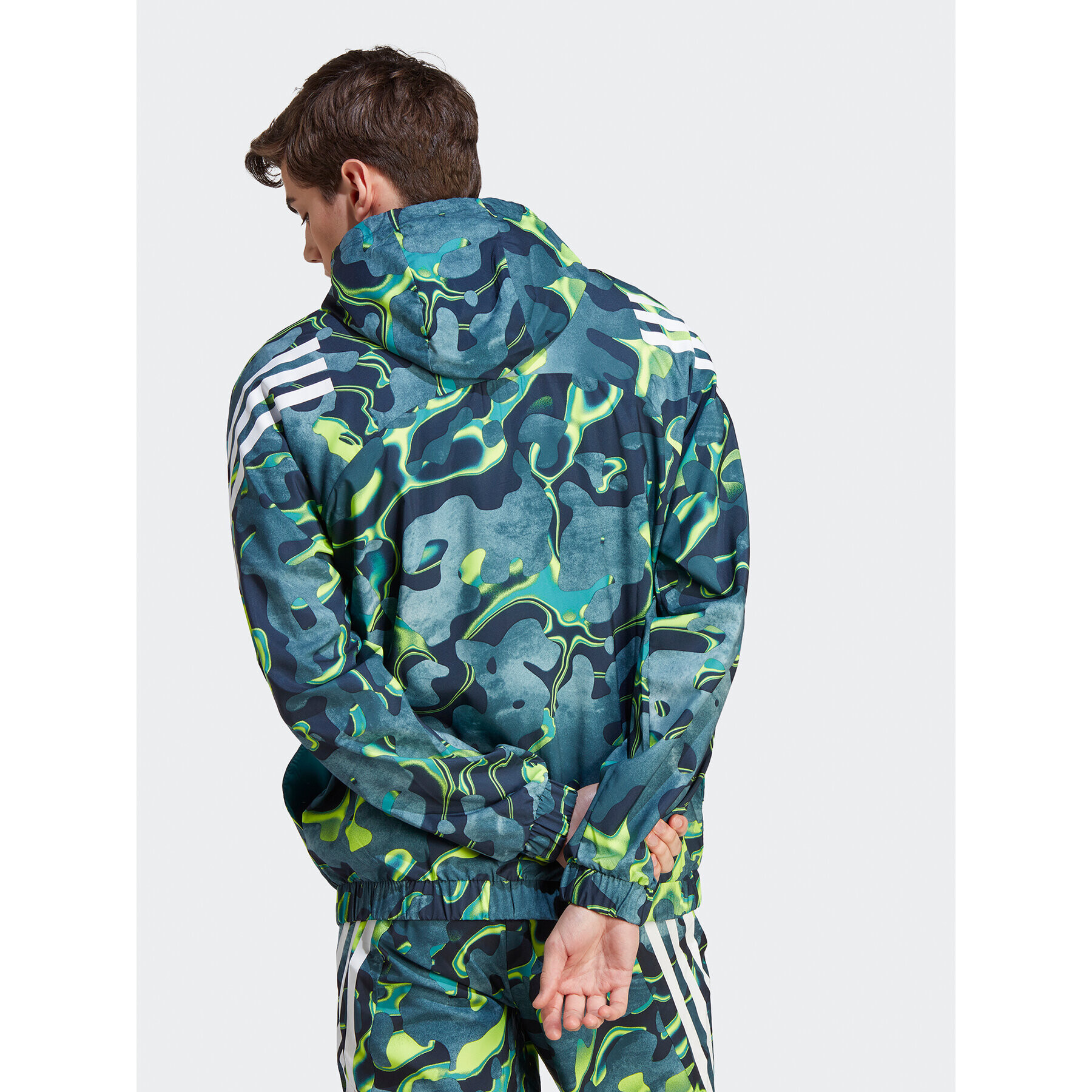 adidas Mikina Future Icons Allover Print IJ8844 Zelená Regular Fit - Pepit.cz