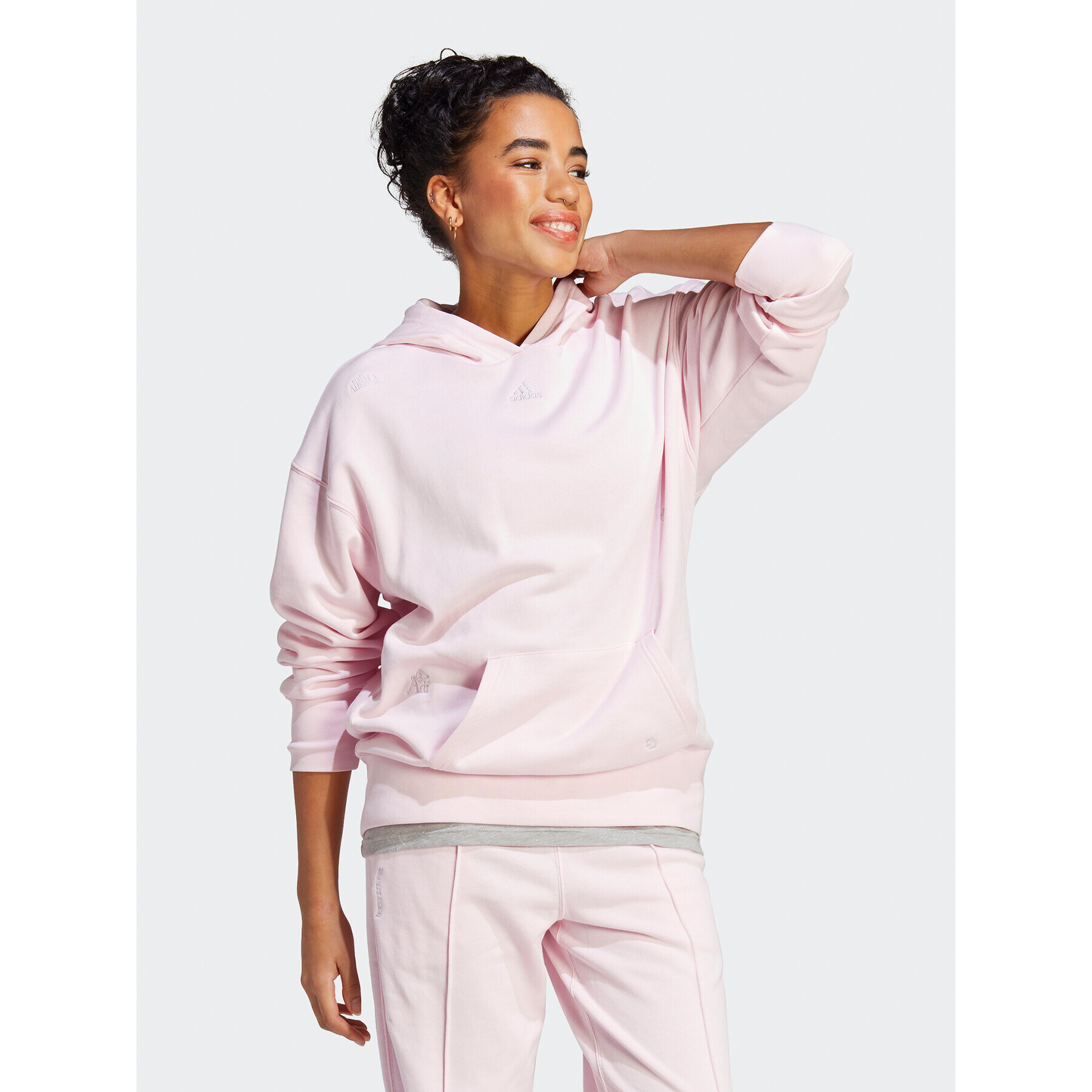 adidas Mikina Relaxed Hoodie with Healing Crystals-Inspired Graphics IC0804 Růžová Loose Fit - Pepit.cz