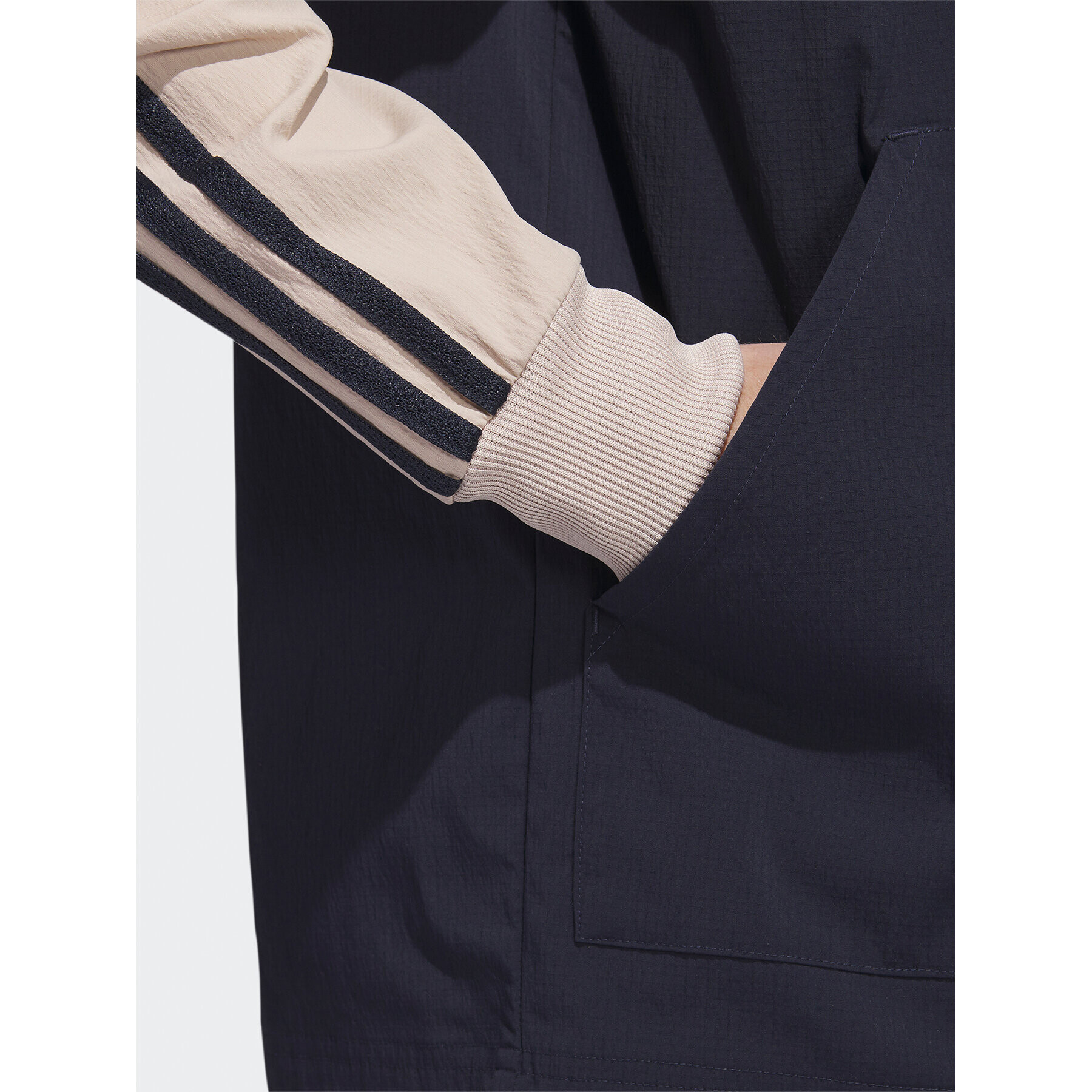 adidas Mikina SST Woven Jacket IC5543 Modrá Regular Fit - Pepit.cz