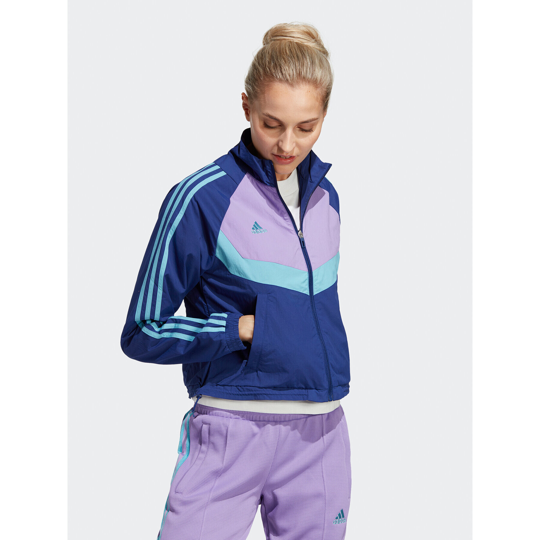 adidas Mikina Tiro Woven Track Top HS7482 Modrá Regular Fit - Pepit.cz