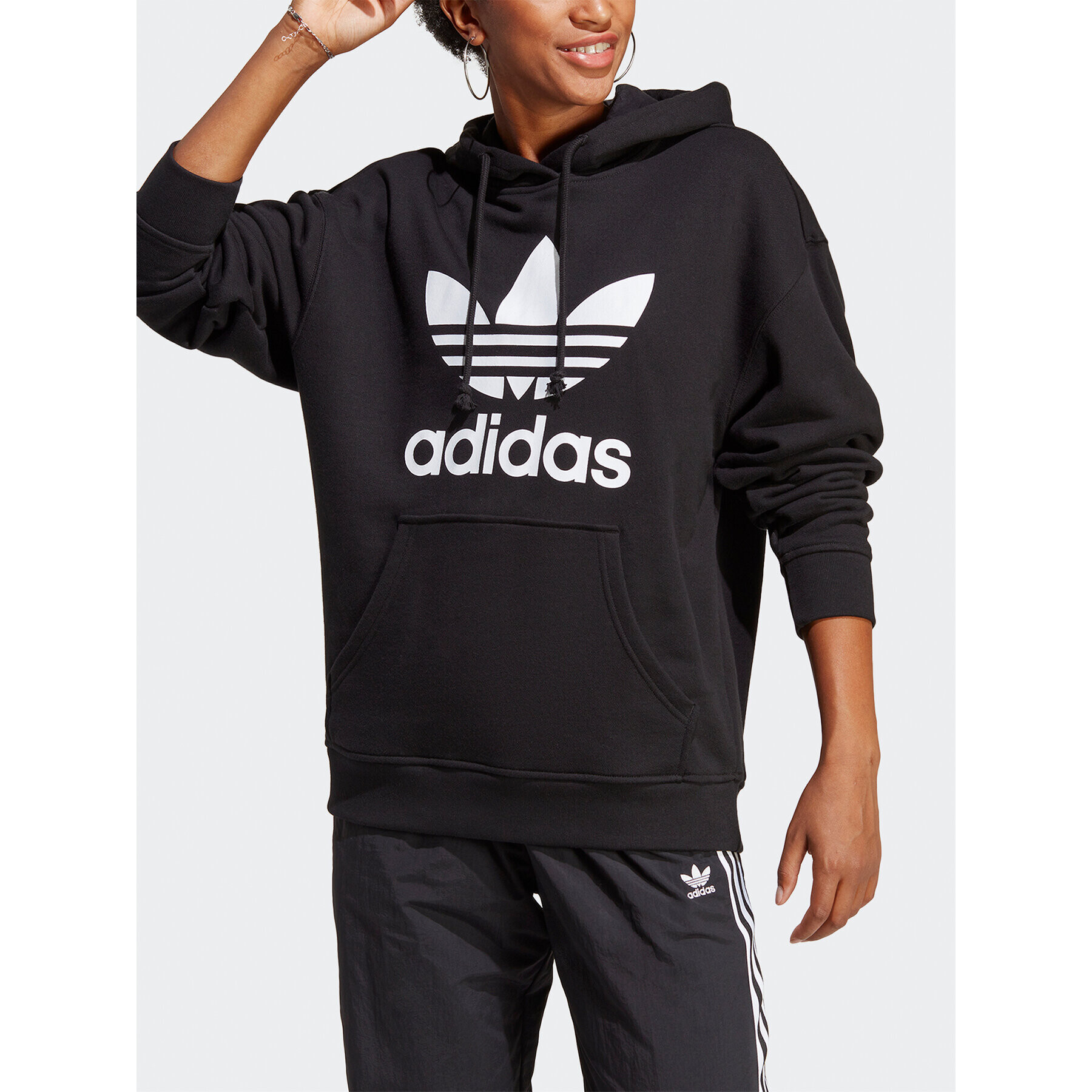 adidas Mikina Trefoil Hoodie IB7432 Černá Regular Fit - Pepit.cz