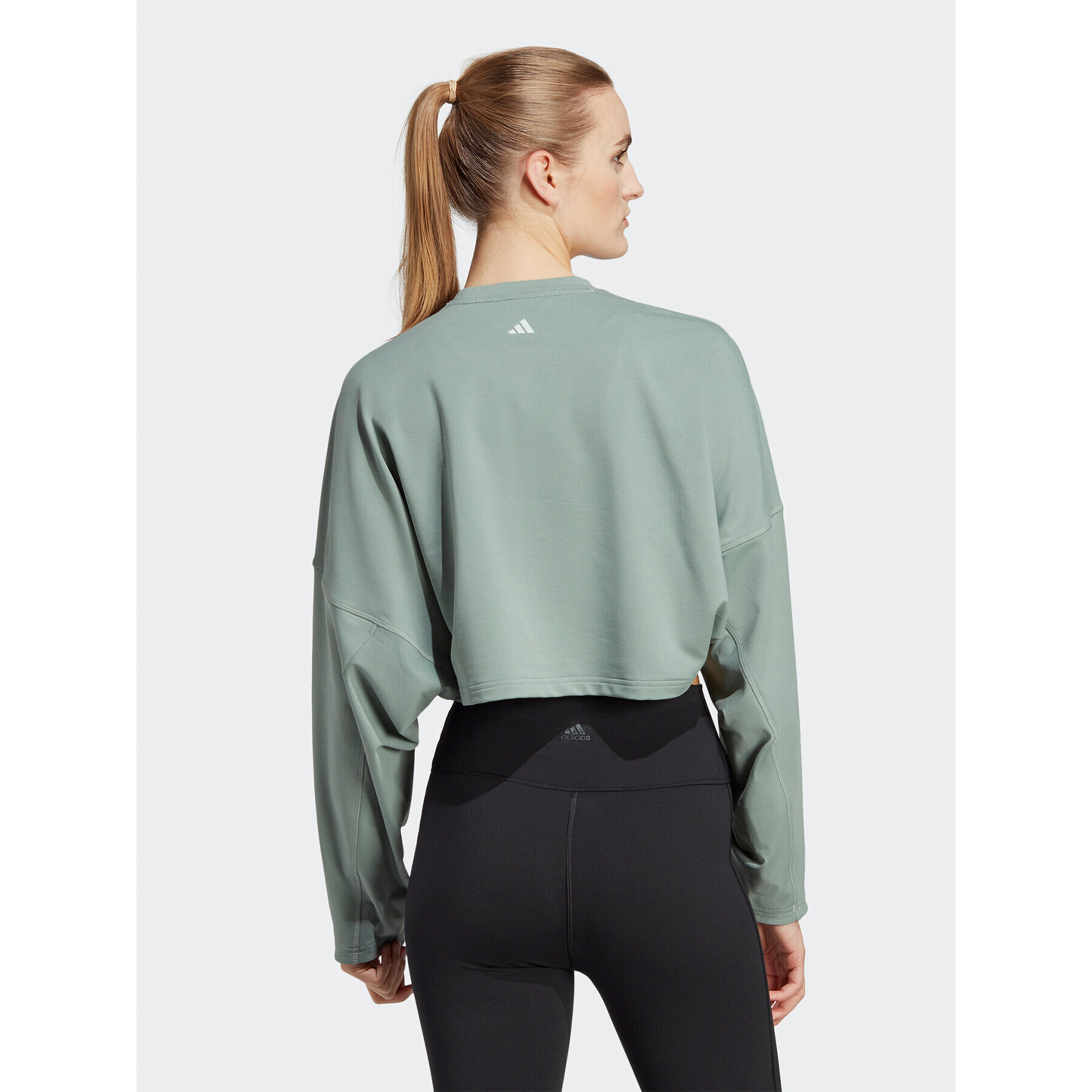 adidas Mikina Yoga Studio Crop Sweatshirt HR5086 Zelená Loose Fit - Pepit.cz