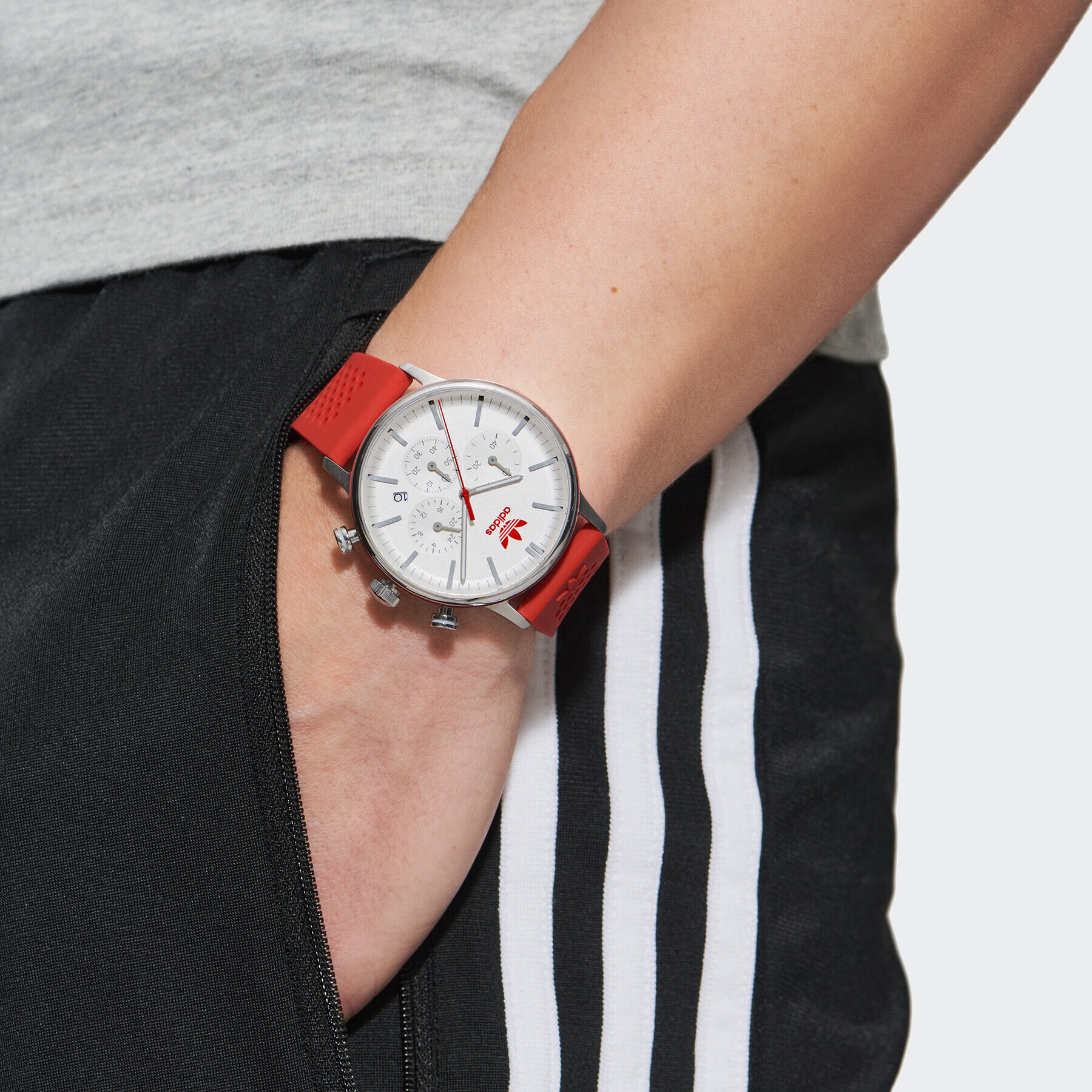 adidas Originals Hodinky Code One Chrono Watch AOSY23019 Stříbrná - Pepit.cz