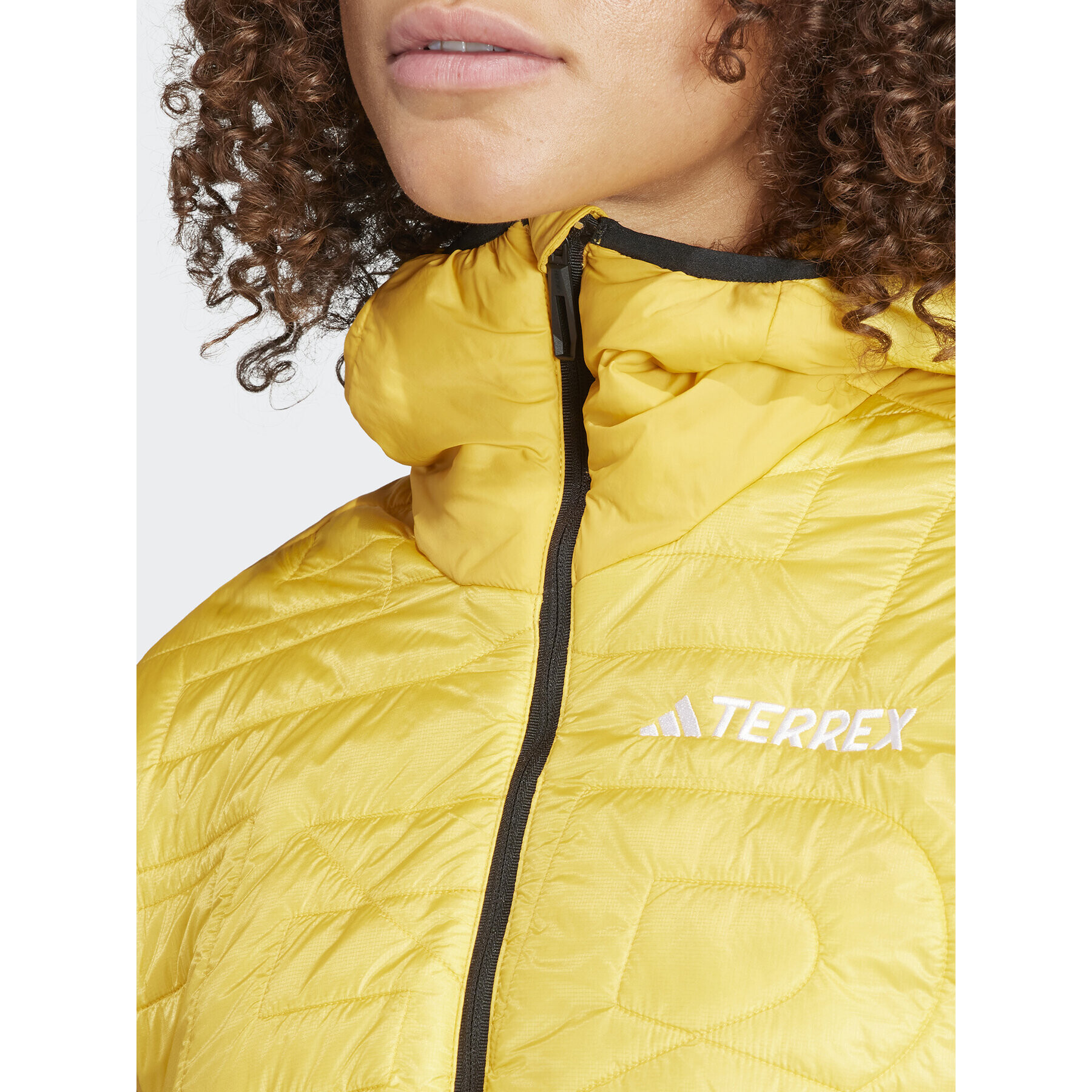 adidas Outdoorová bunda Terrex Xperior Varilite PrimaLoft IB1076 Žlutá Regular Fit - Pepit.cz