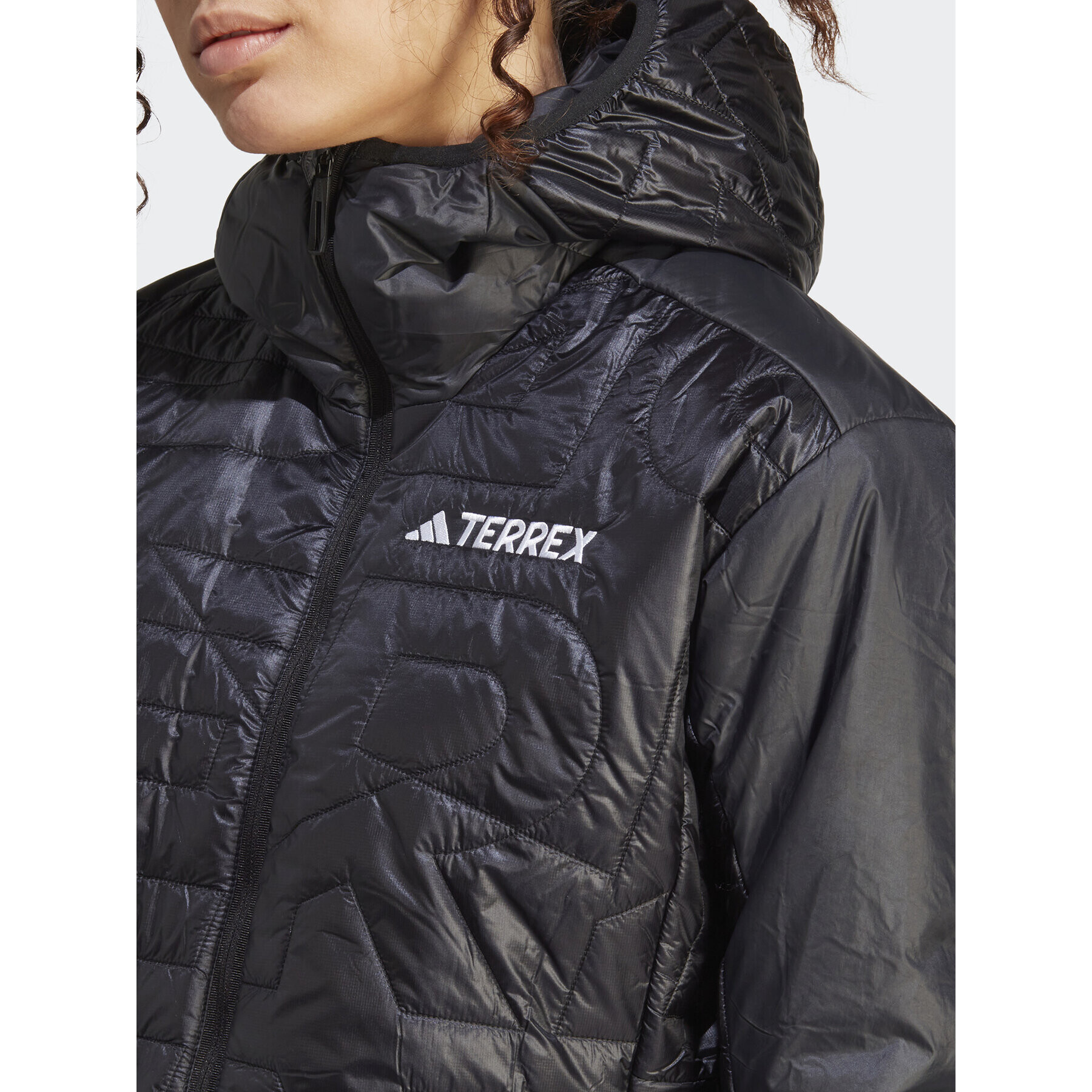 adidas Outdoorová bunda Terrex Xperior Varilite PrimaLoft IB4183 Černá Regular Fit - Pepit.cz