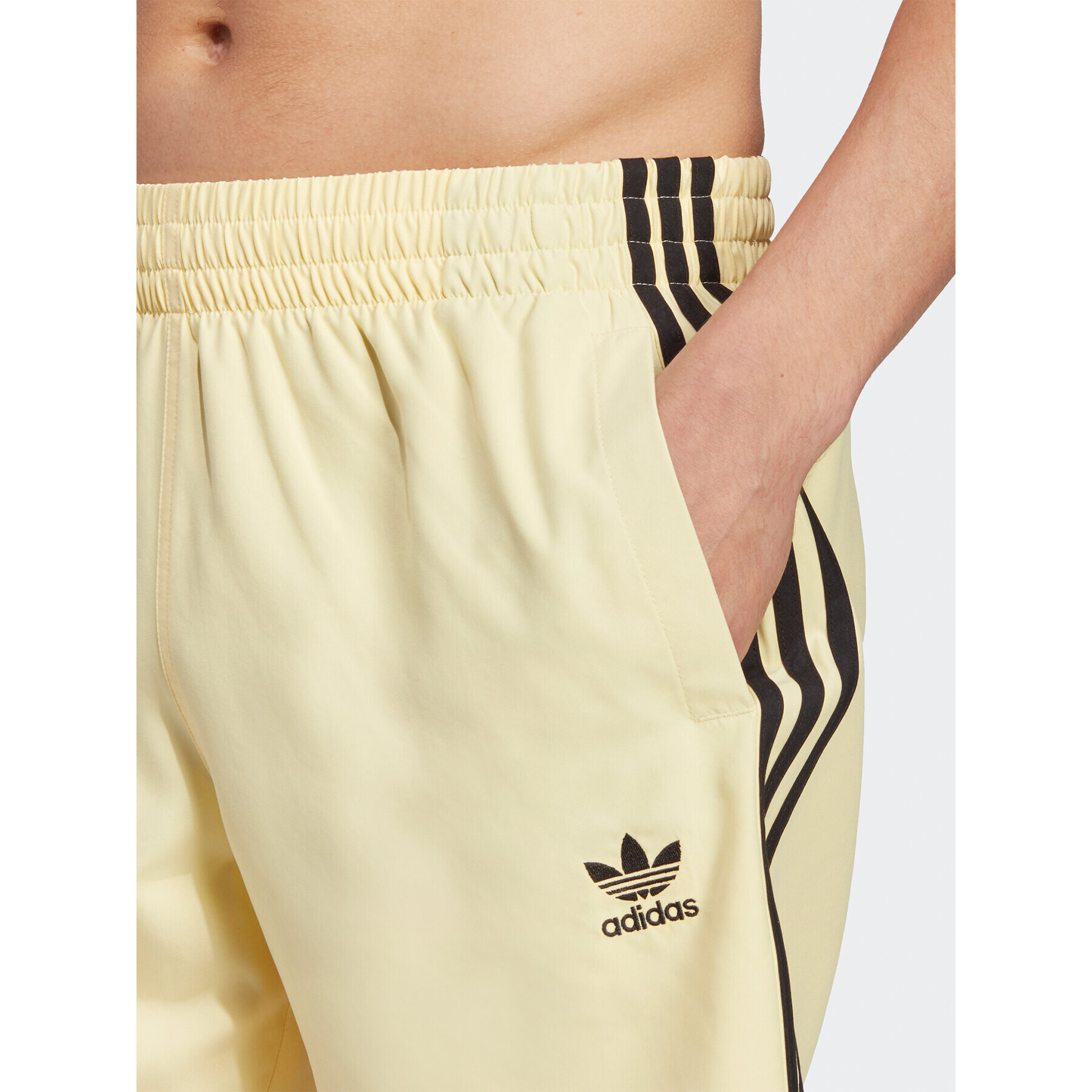 adidas Plavecké šortky Originals Adicolor 3-Stripes Swim Shorts HT4410 Žlutá Regular Fit - Pepit.cz