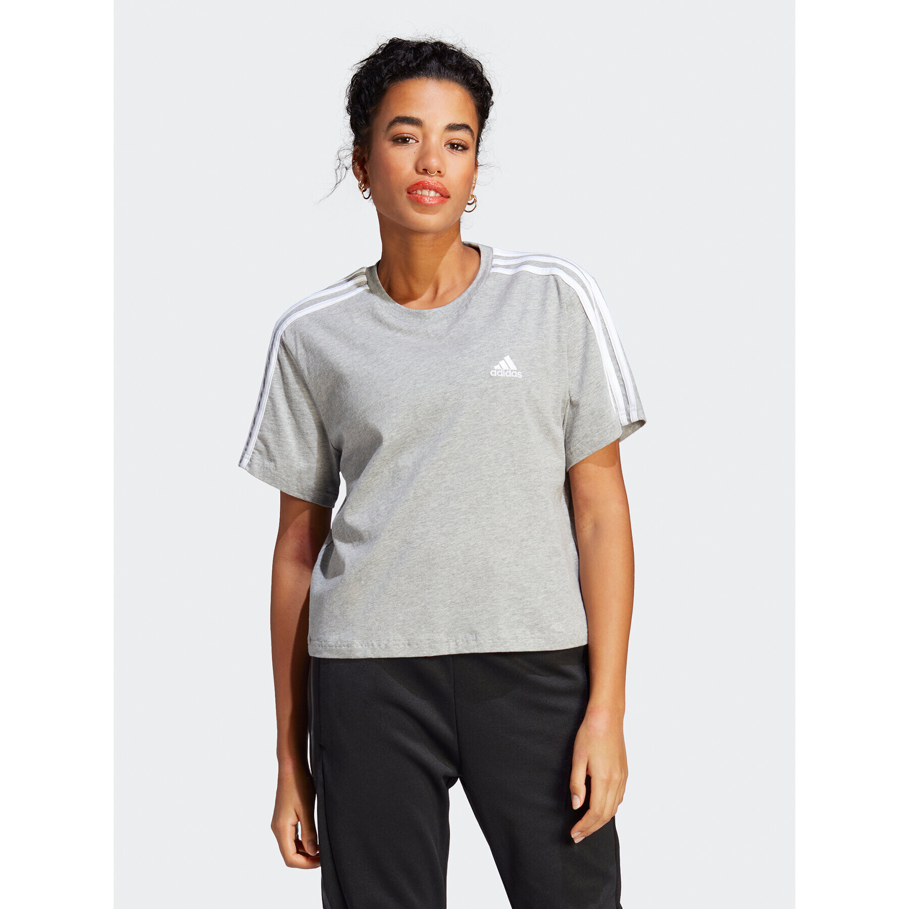 adidas T-Shirt Essentials 3-Stripes Single Jersey Crop Top HR4916 Šedá Loose Fit - Pepit.cz