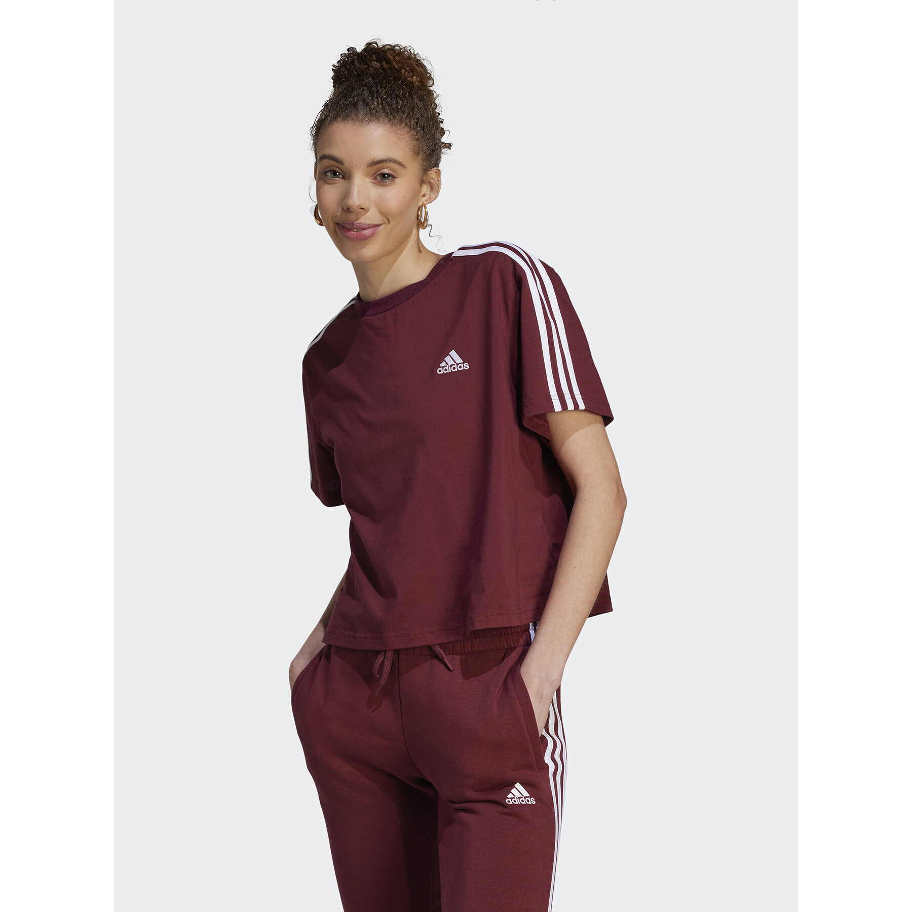 adidas T-Shirt Essentials 3-Stripes Single Jersey Crop Top IL3410 Červená Loose Fit - Pepit.cz