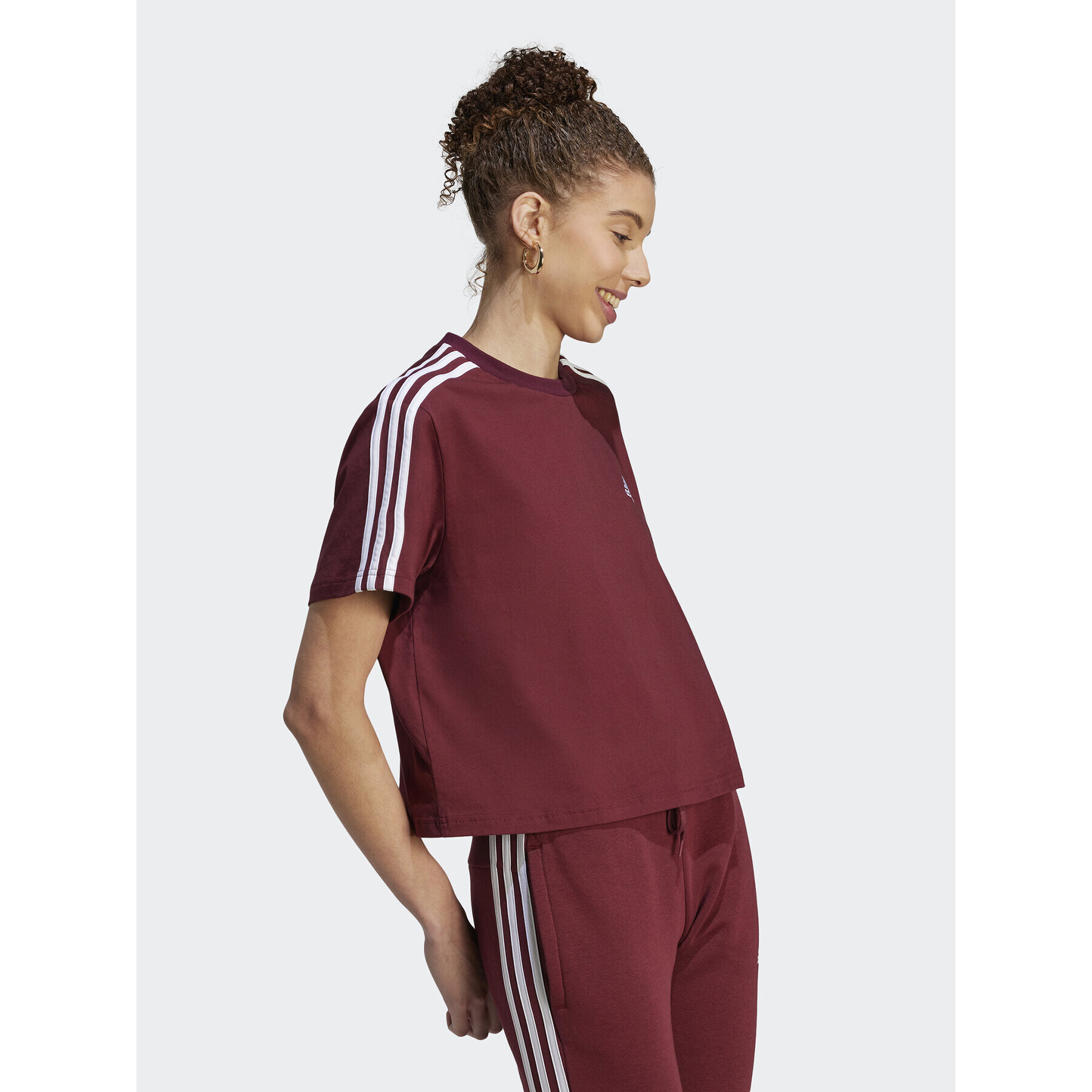 adidas T-Shirt Essentials 3-Stripes Single Jersey Crop Top IL3410 Červená Loose Fit - Pepit.cz