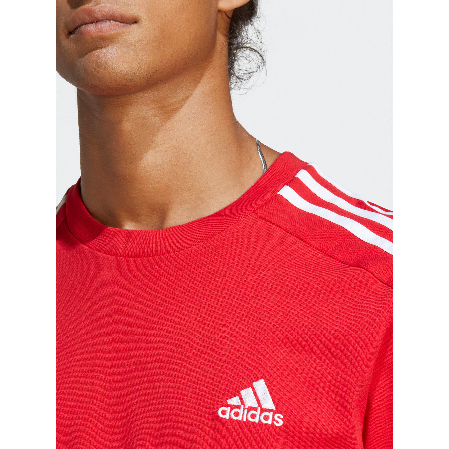 adidas T-Shirt Essentials Single Jersey 3-Stripes T-Shirt IC9339 Červená Regular Fit - Pepit.cz