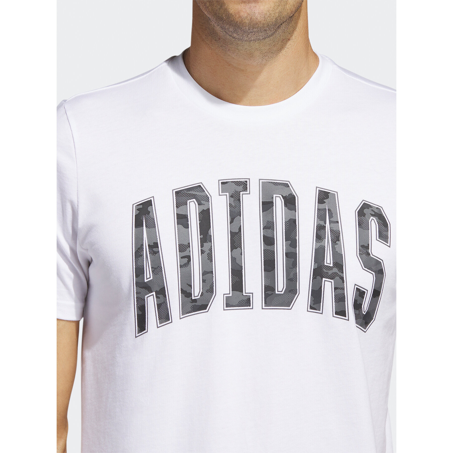 adidas T-Shirt Sportswear Camo T-Shirt HA7211 Bílá Regular Fit - Pepit.cz