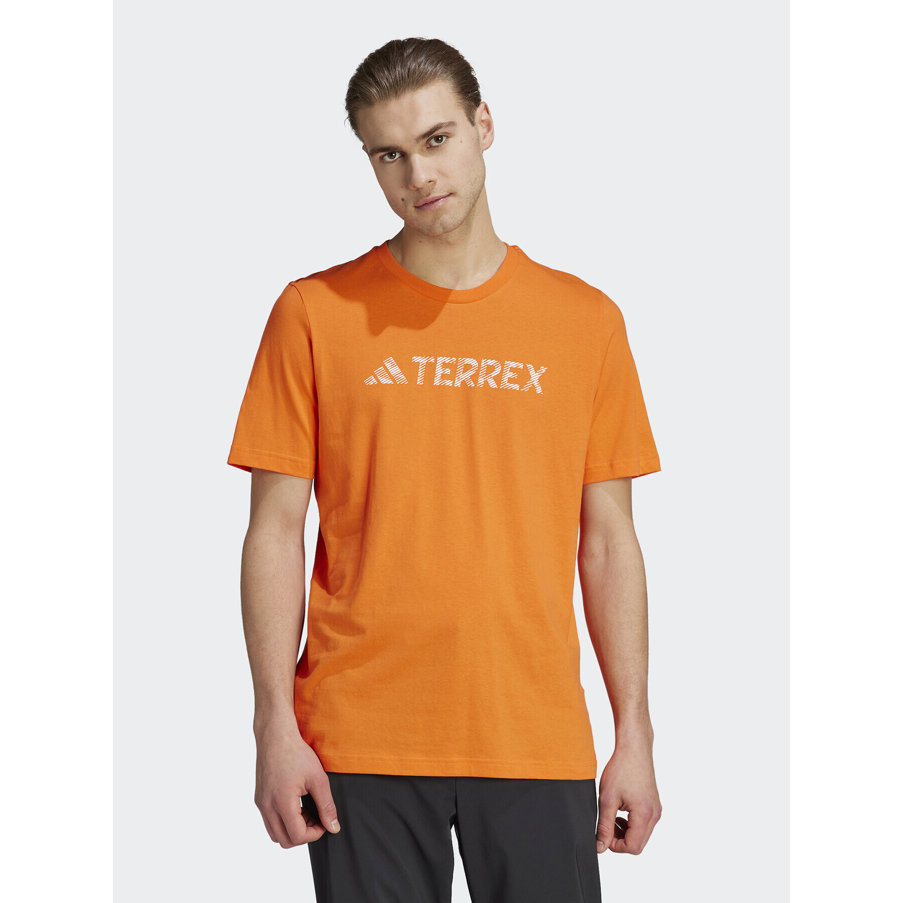 adidas T-Shirt Terrex Classic Logo T-Shirt HY1694 Oranžová Regular Fit - Pepit.cz