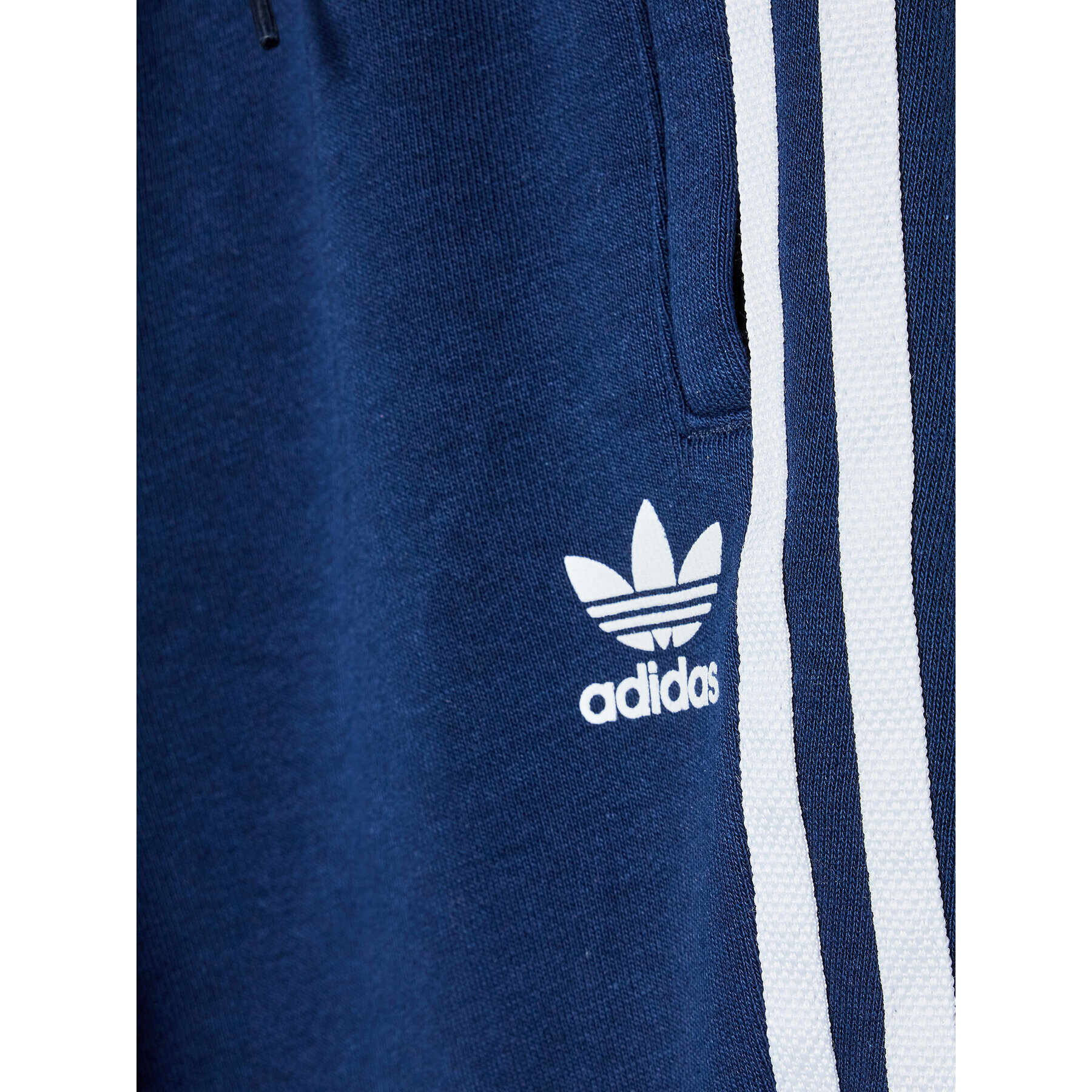 adidas Tepláková souprava adicolor HK2955 Tmavomodrá Regular Fit - Pepit.cz