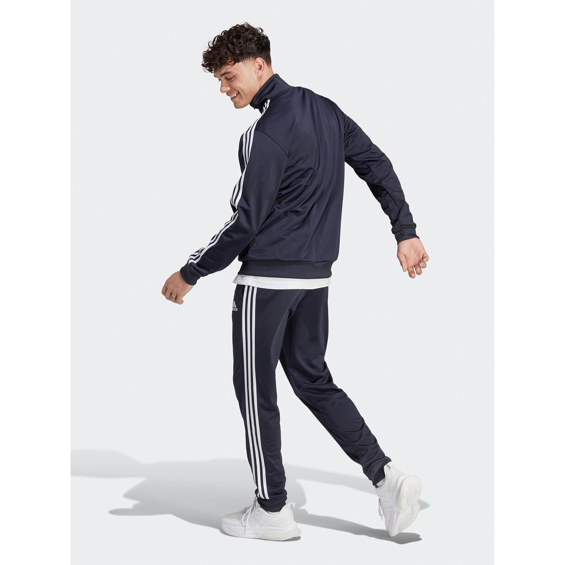 adidas Tepláková souprava Basic 3-Stripes HZ2220 Tmavomodrá Regular Fit - Pepit.cz