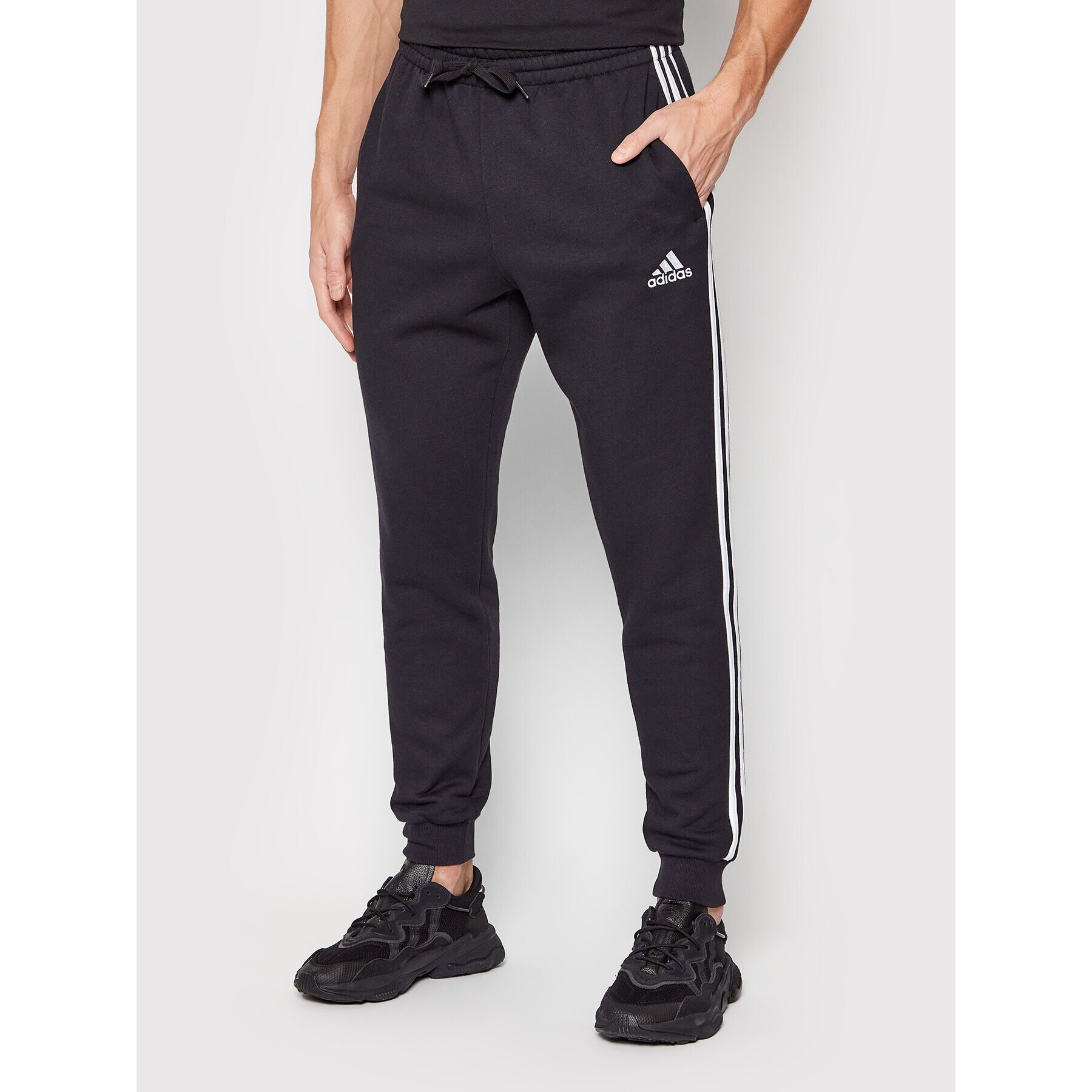 adidas Teplákové kalhoty 3s Fl GM1089 Černá Slim Fit - Pepit.cz